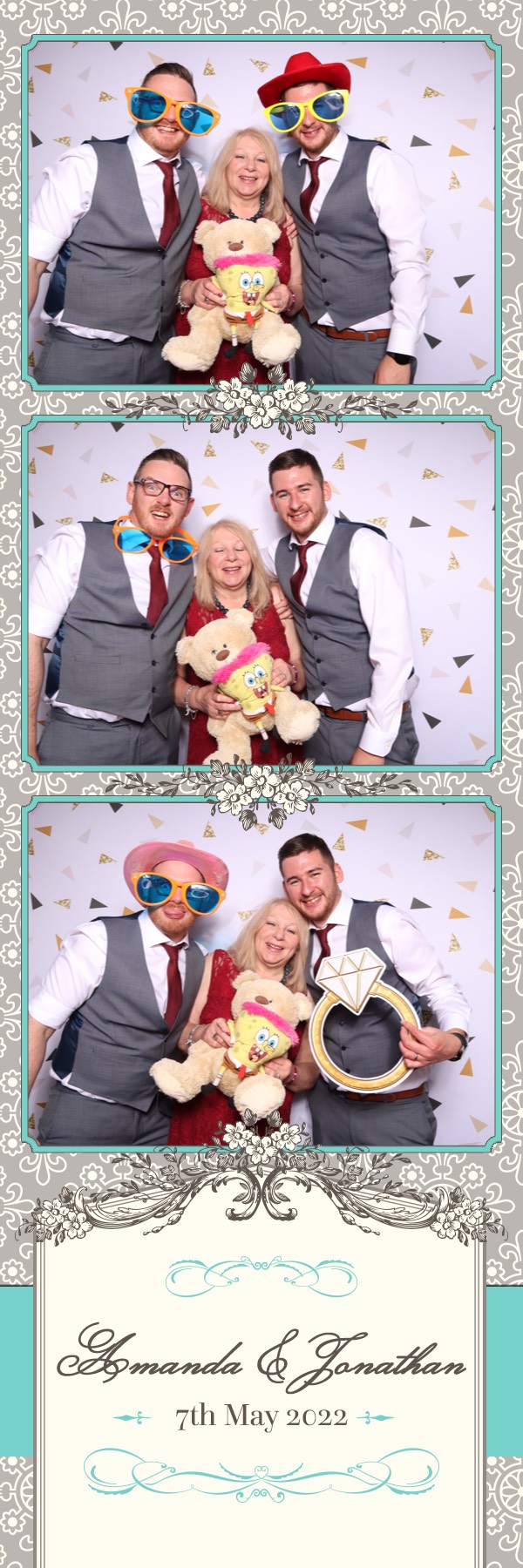 Amanda & Jonathan | View more photos from the event at images.mobile-photo-booth.com/u/MobilePhotoBoothUK/Amanda-Jonathan