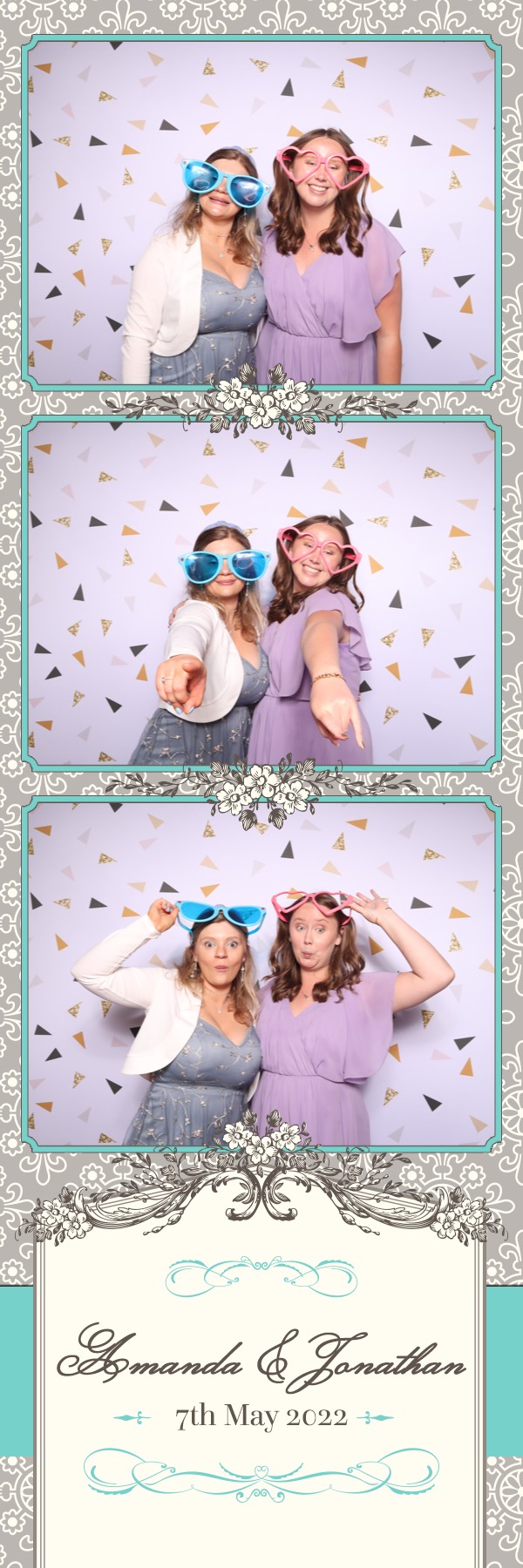 Amanda & Jonathan | View more photos from the event at images.mobile-photo-booth.com/u/MobilePhotoBoothUK/Amanda-Jonathan