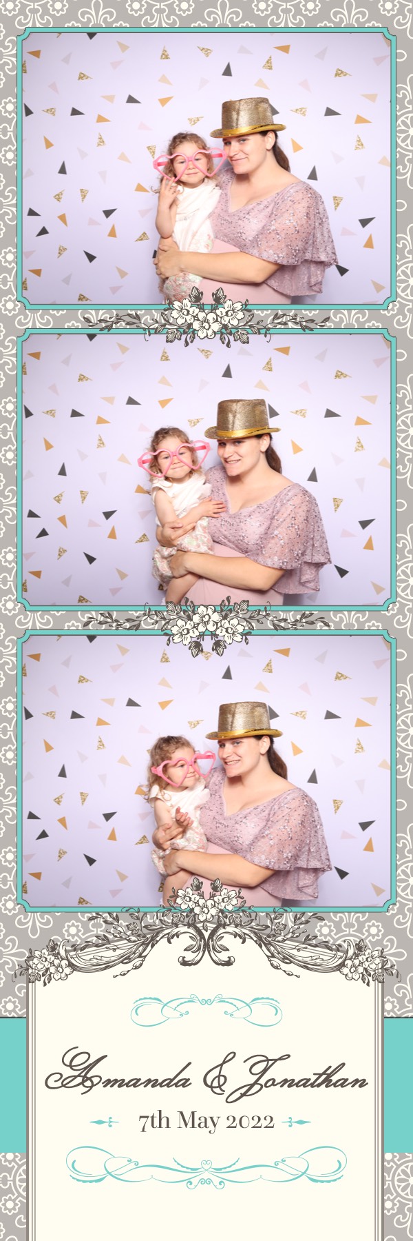 Amanda & Jonathan | View more photos from the event at images.mobile-photo-booth.com/u/MobilePhotoBoothUK/Amanda-Jonathan