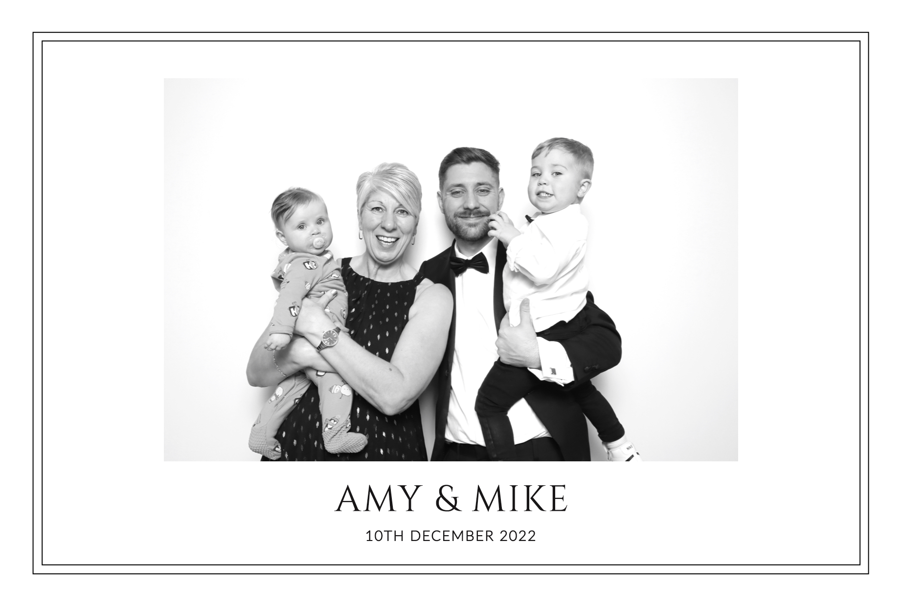 Amy & Mike | View more photos from the event at images.mobile-photo-booth.com/u/MobilePhotoBoothUK/Amy-Mike