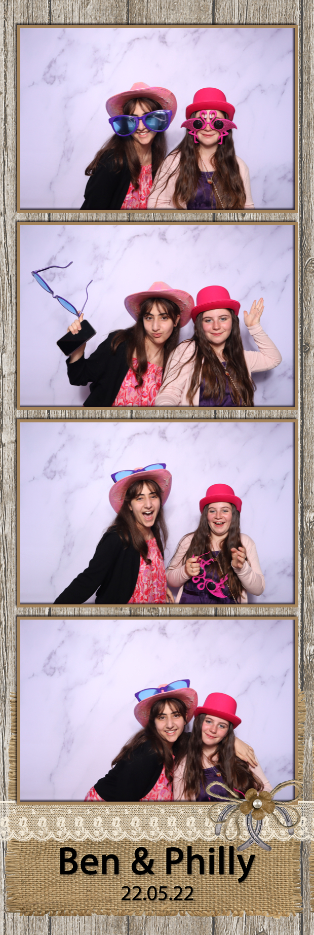 Ben & Philly | View more photos from the event at images.mobile-photo-booth.com/u/MobilePhotoBoothUK/Ben-Philly