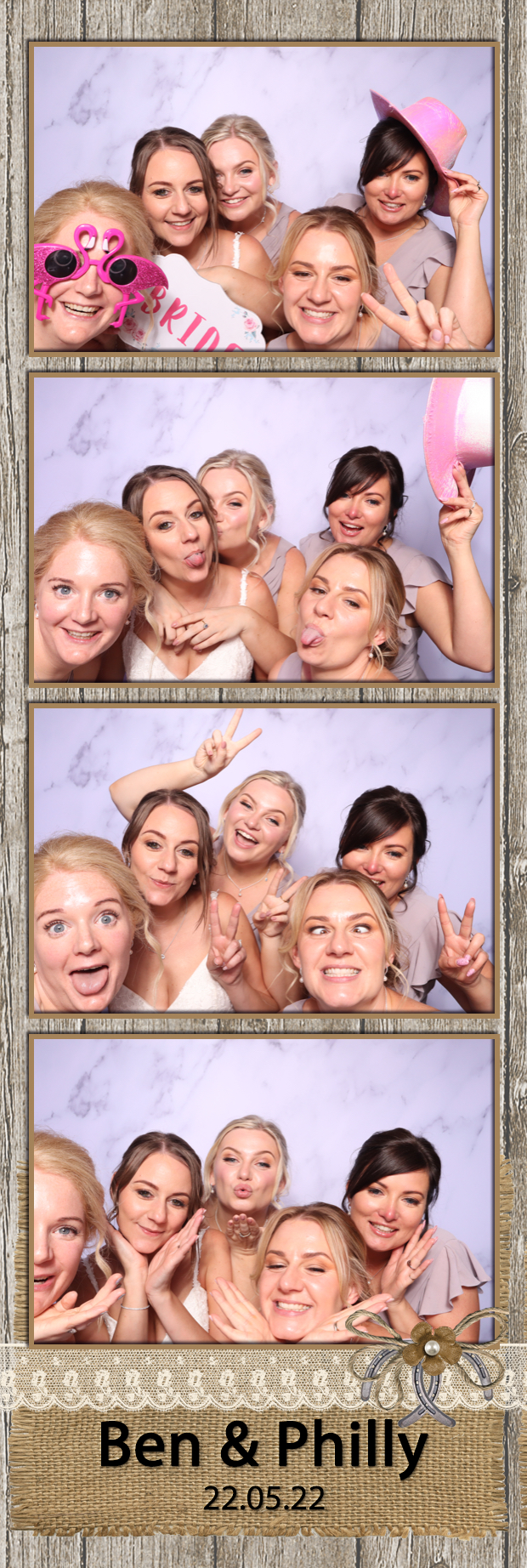 Ben & Philly | View more photos from the event at images.mobile-photo-booth.com/u/MobilePhotoBoothUK/Ben-Philly