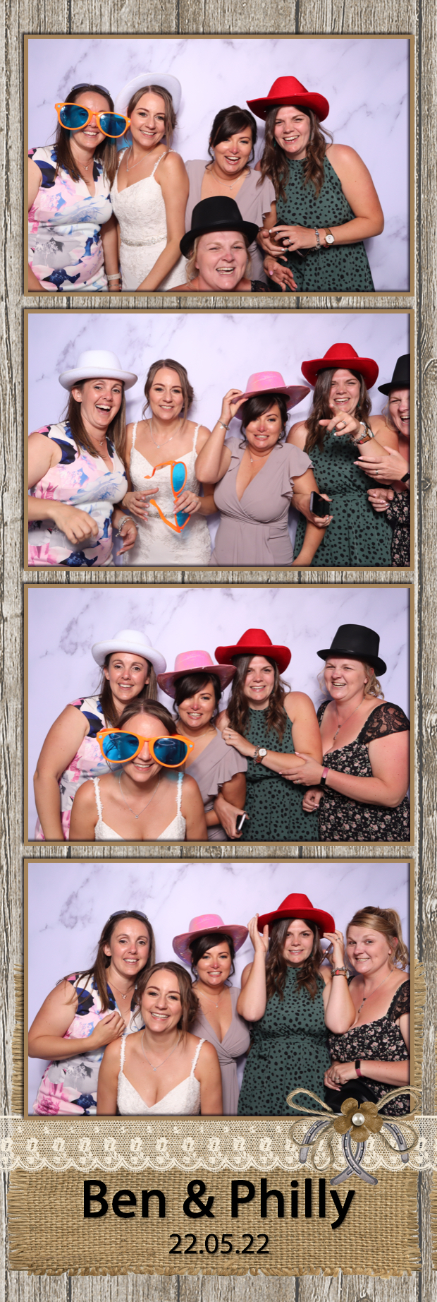 Ben & Philly | View more photos from the event at images.mobile-photo-booth.com/u/MobilePhotoBoothUK/Ben-Philly