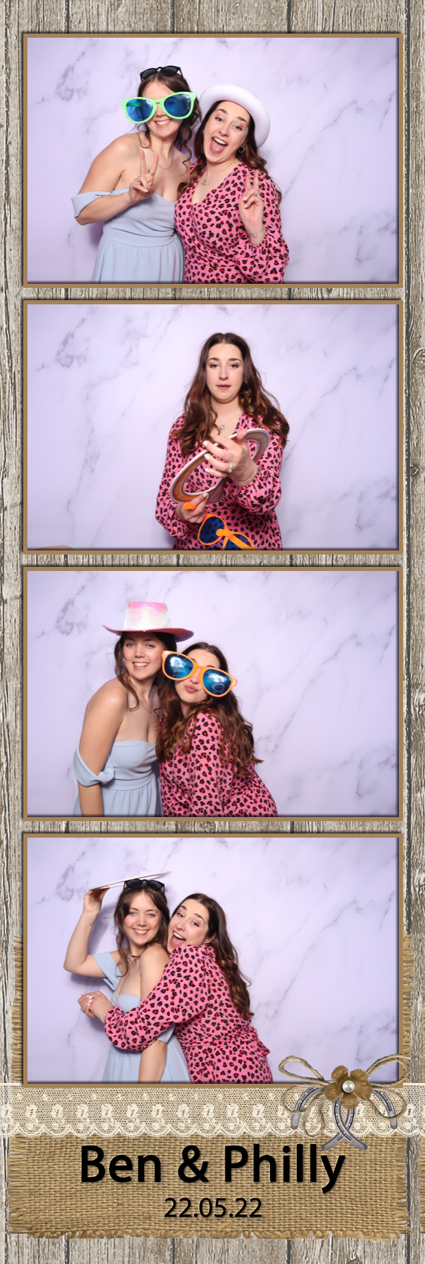 Ben & Philly | View more photos from the event at images.mobile-photo-booth.com/u/MobilePhotoBoothUK/Ben-Philly