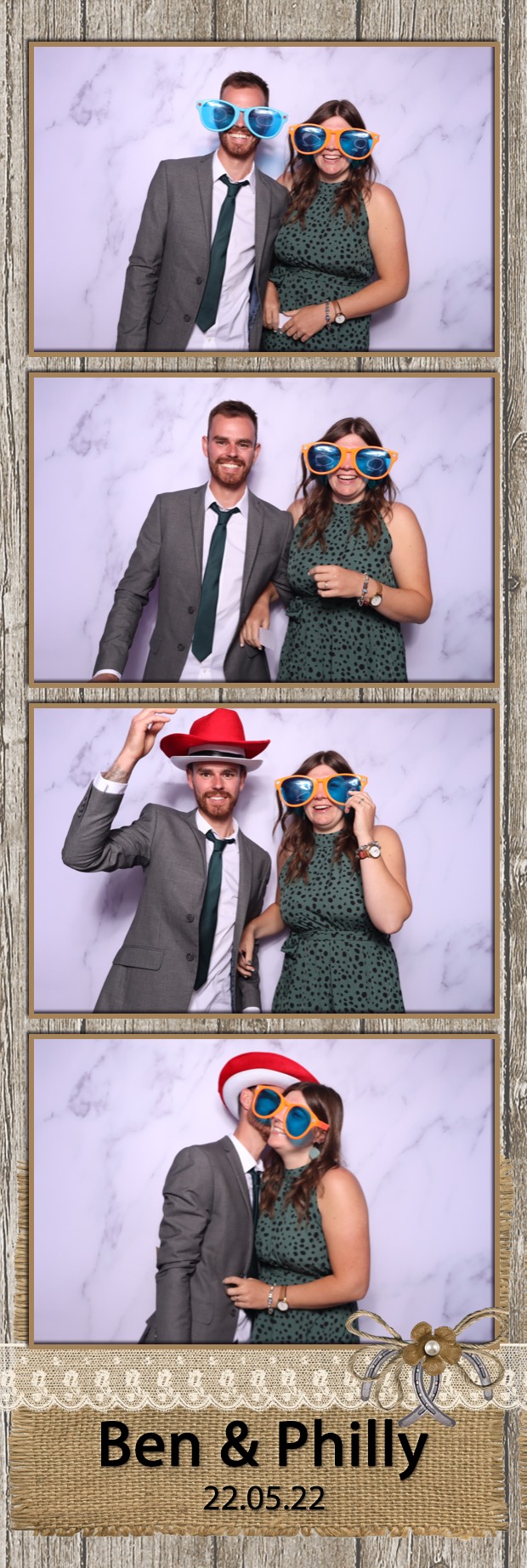 Ben & Philly | View more photos from the event at images.mobile-photo-booth.com/u/MobilePhotoBoothUK/Ben-Philly
