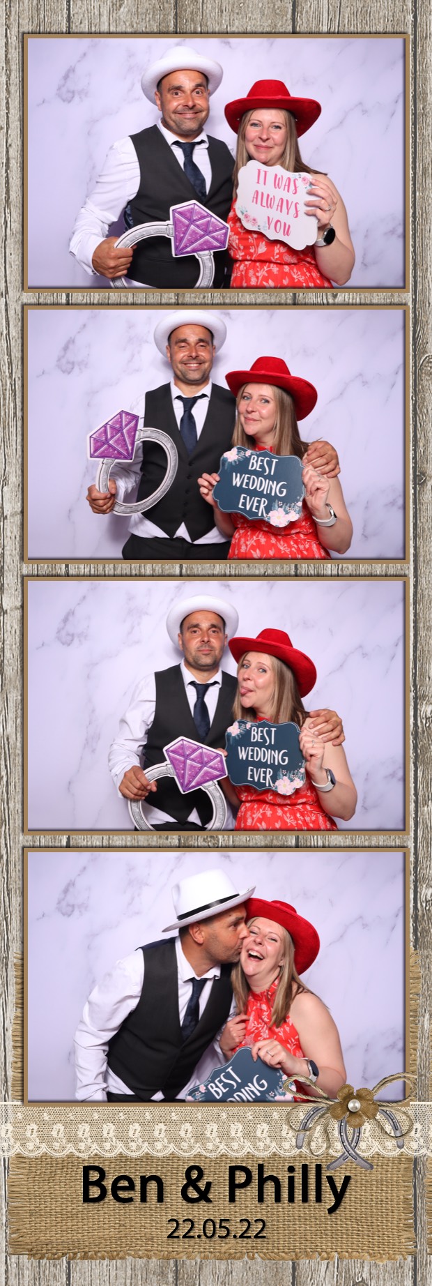 Ben & Philly | View more photos from the event at images.mobile-photo-booth.com/u/MobilePhotoBoothUK/Ben-Philly