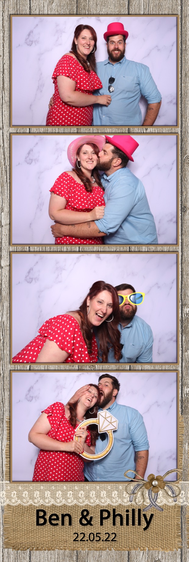 Ben & Philly | View more photos from the event at images.mobile-photo-booth.com/u/MobilePhotoBoothUK/Ben-Philly
