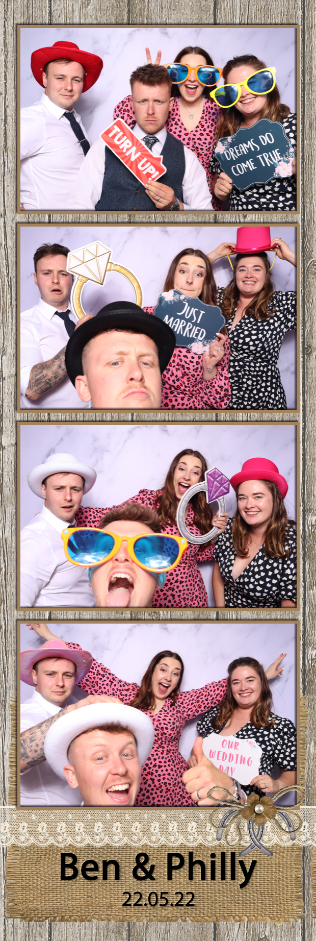 Ben & Philly | View more photos from the event at images.mobile-photo-booth.com/u/MobilePhotoBoothUK/Ben-Philly