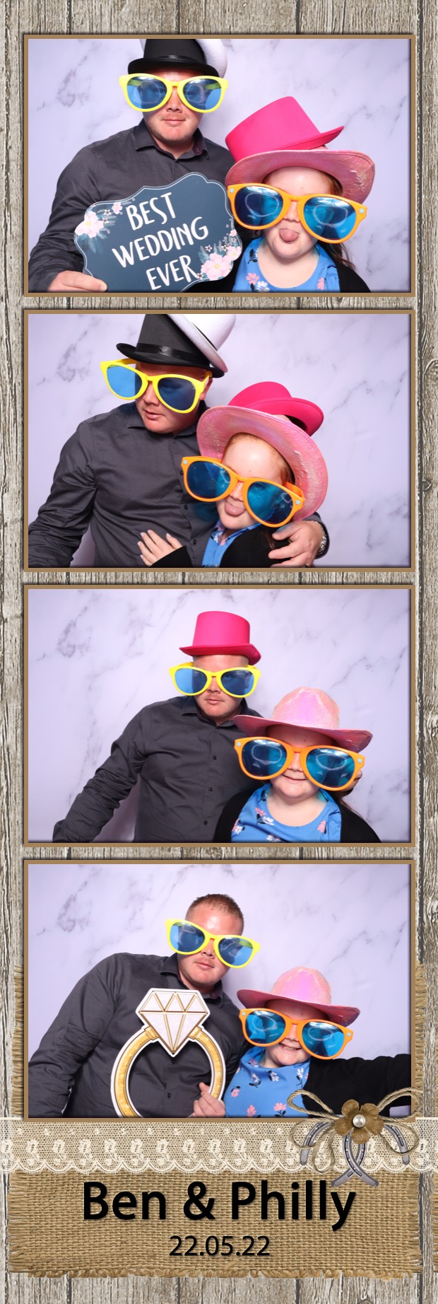 Ben & Philly | View more photos from the event at images.mobile-photo-booth.com/u/MobilePhotoBoothUK/Ben-Philly