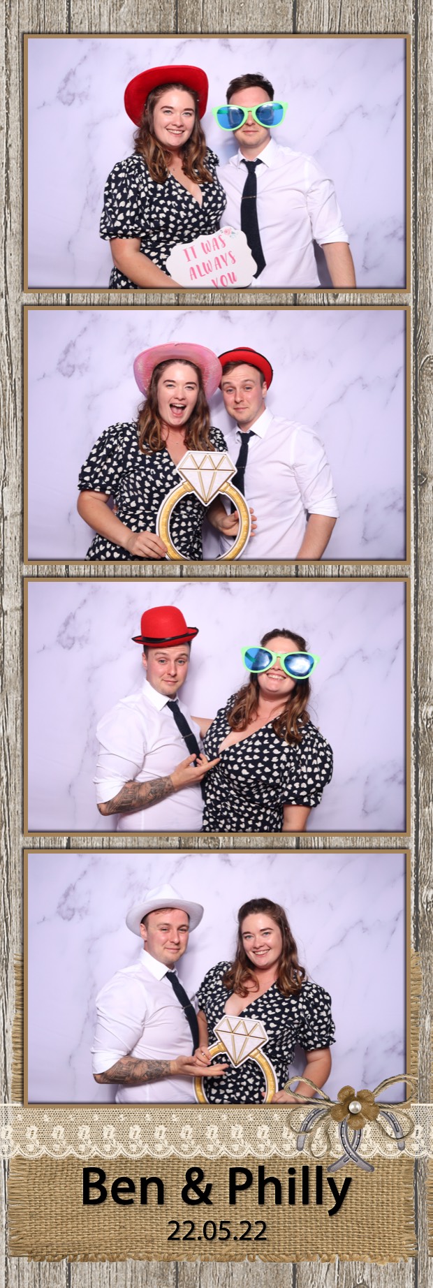 Ben & Philly | View more photos from the event at images.mobile-photo-booth.com/u/MobilePhotoBoothUK/Ben-Philly