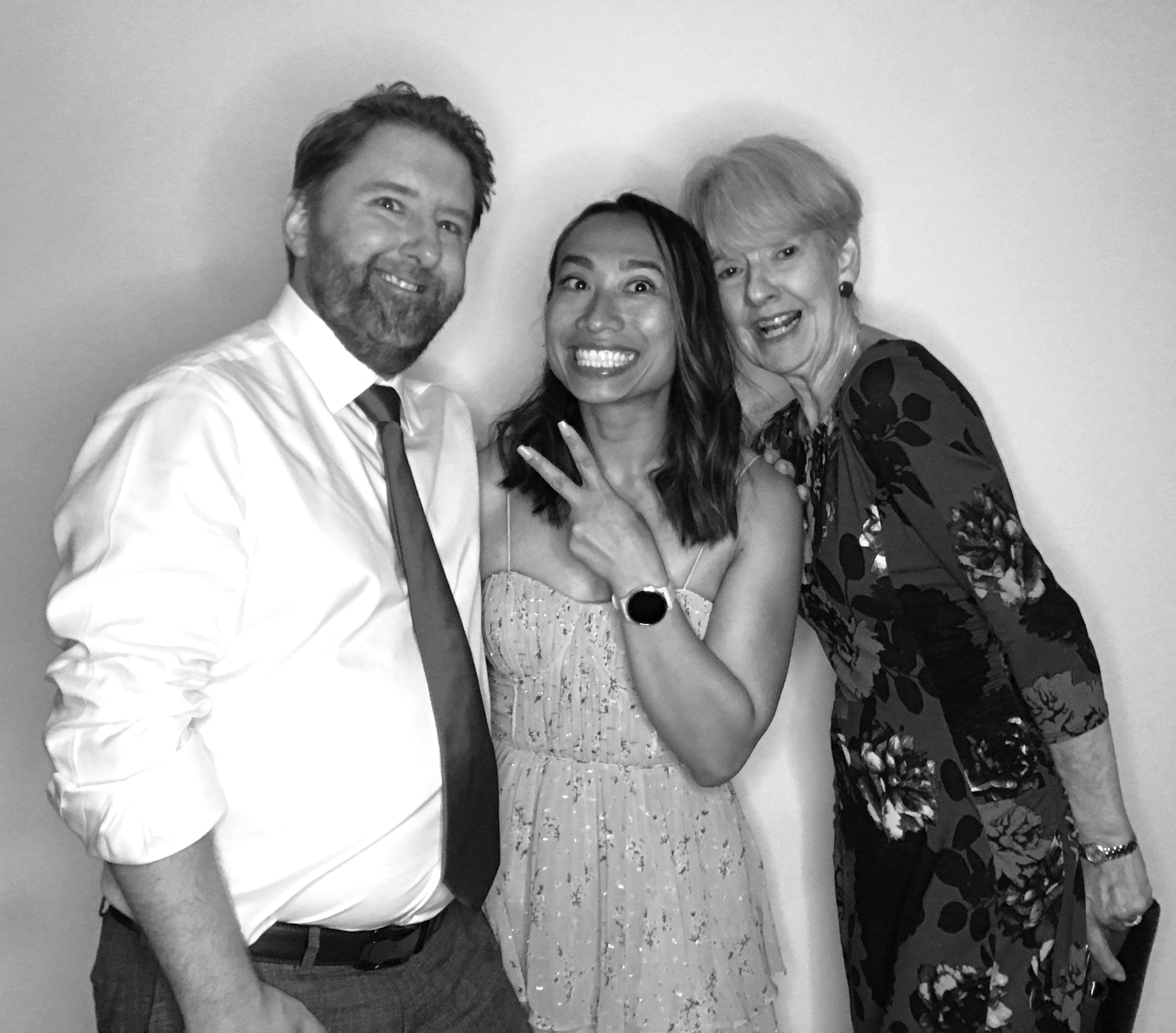 Charlie & Kate | View more photos from the event at images.mobile-photo-booth.com/u/MobilePhotoBoothUK/Charlie-Kate