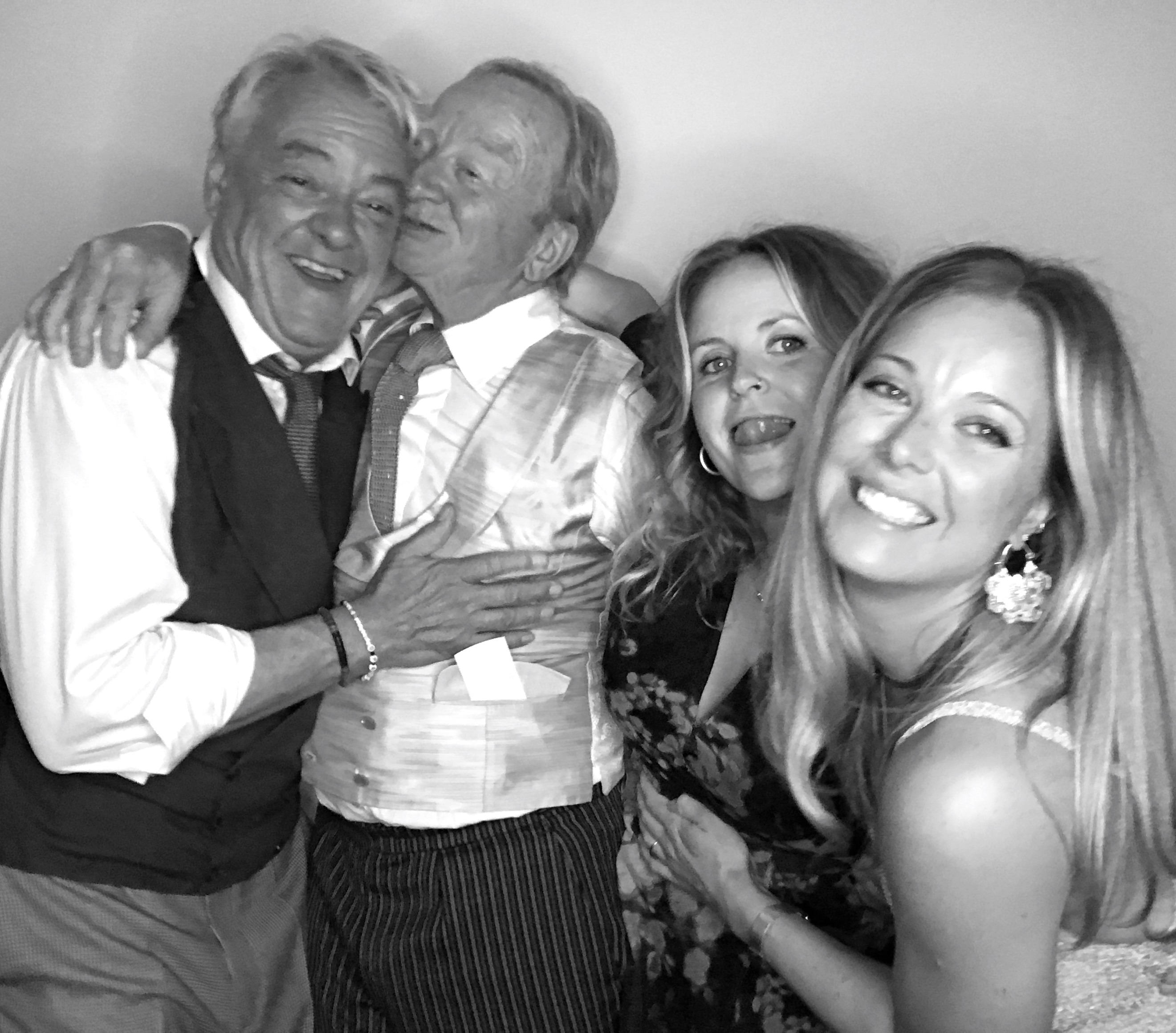 Charlie & Kate | View more photos from the event at images.mobile-photo-booth.com/u/MobilePhotoBoothUK/Charlie-Kate
