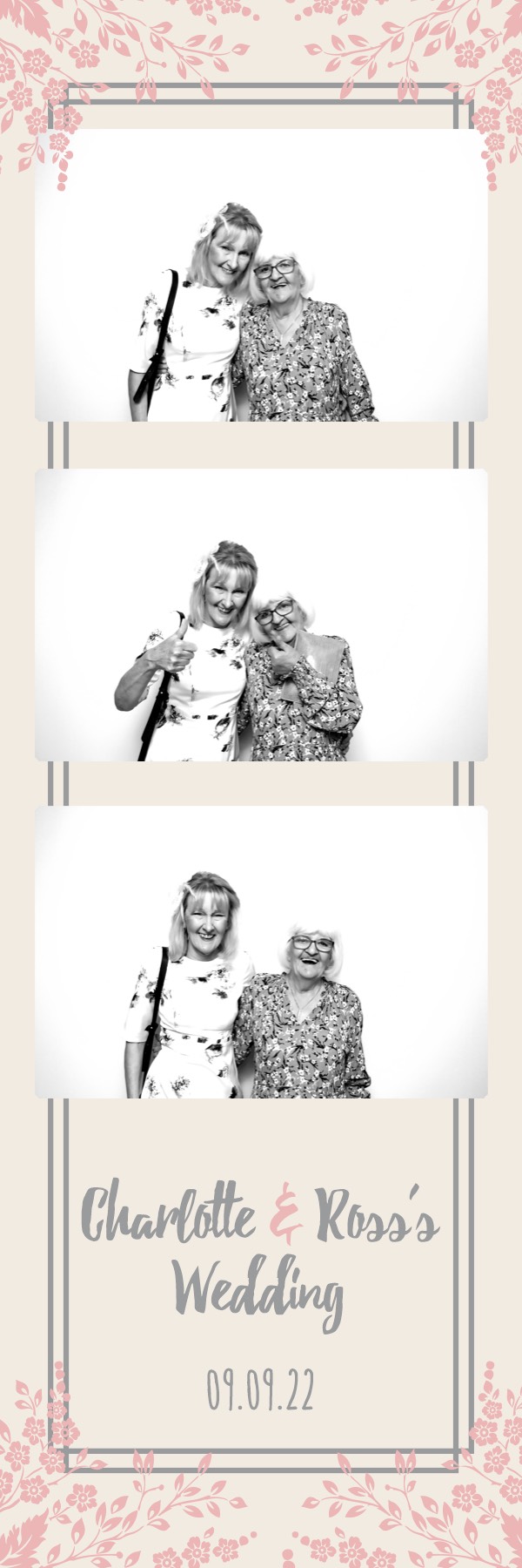 Charlotte & Ross | View more photos from the event at images.mobile-photo-booth.com/u/MobilePhotoBoothUK/Charlotte-Ross