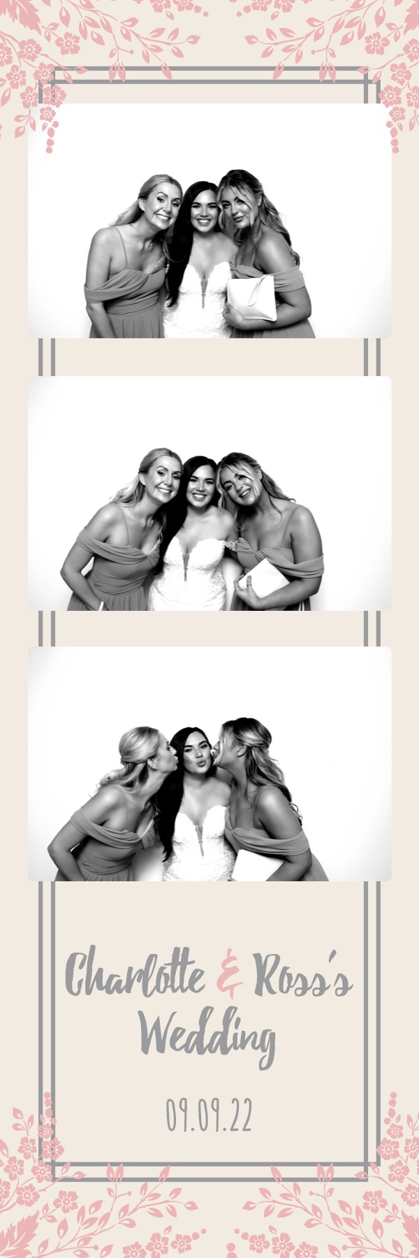Charlotte & Ross | View more photos from the event at images.mobile-photo-booth.com/u/MobilePhotoBoothUK/Charlotte-Ross