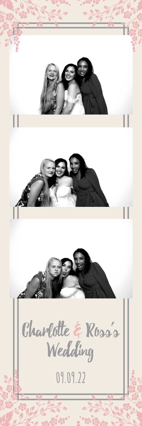 Charlotte & Ross | View more photos from the event at images.mobile-photo-booth.com/u/MobilePhotoBoothUK/Charlotte-Ross