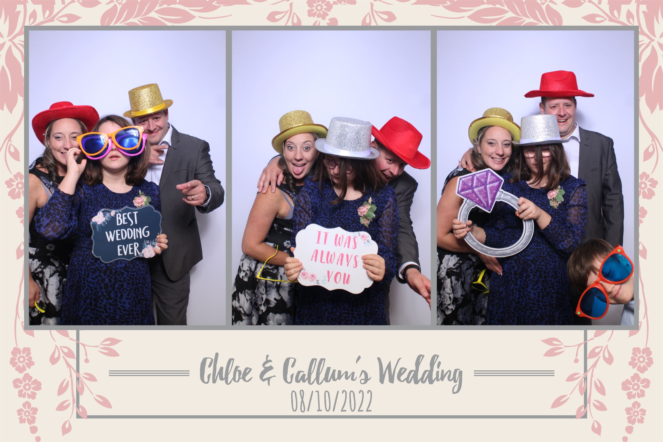 Chloe & Callum | View more photos from the event at images.mobile-photo-booth.com/u/MobilePhotoBoothUK/Chloe-Callum