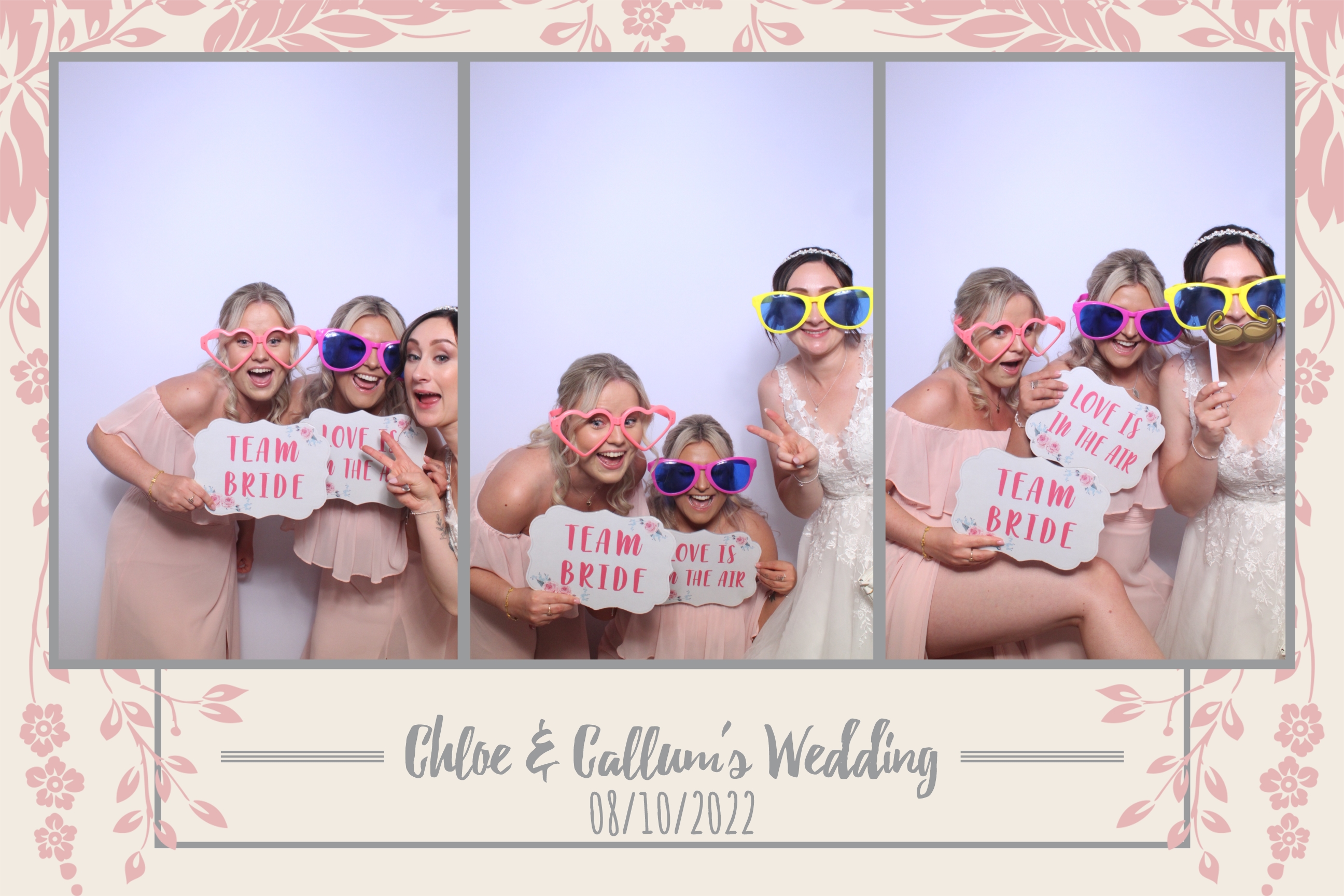 Chloe & Callum | View more photos from the event at images.mobile-photo-booth.com/u/MobilePhotoBoothUK/Chloe-Callum