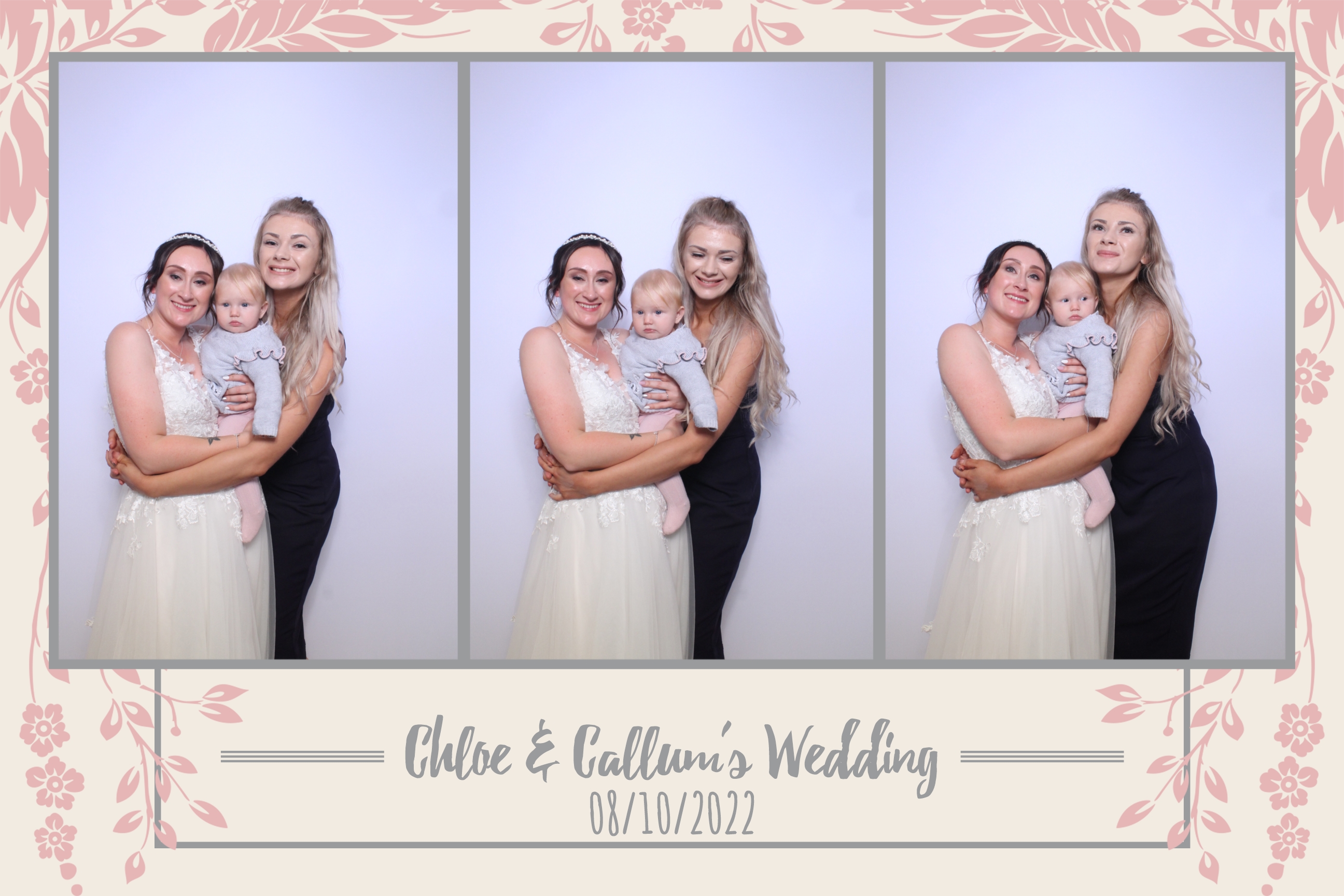 Chloe & Callum | View more photos from the event at images.mobile-photo-booth.com/u/MobilePhotoBoothUK/Chloe-Callum