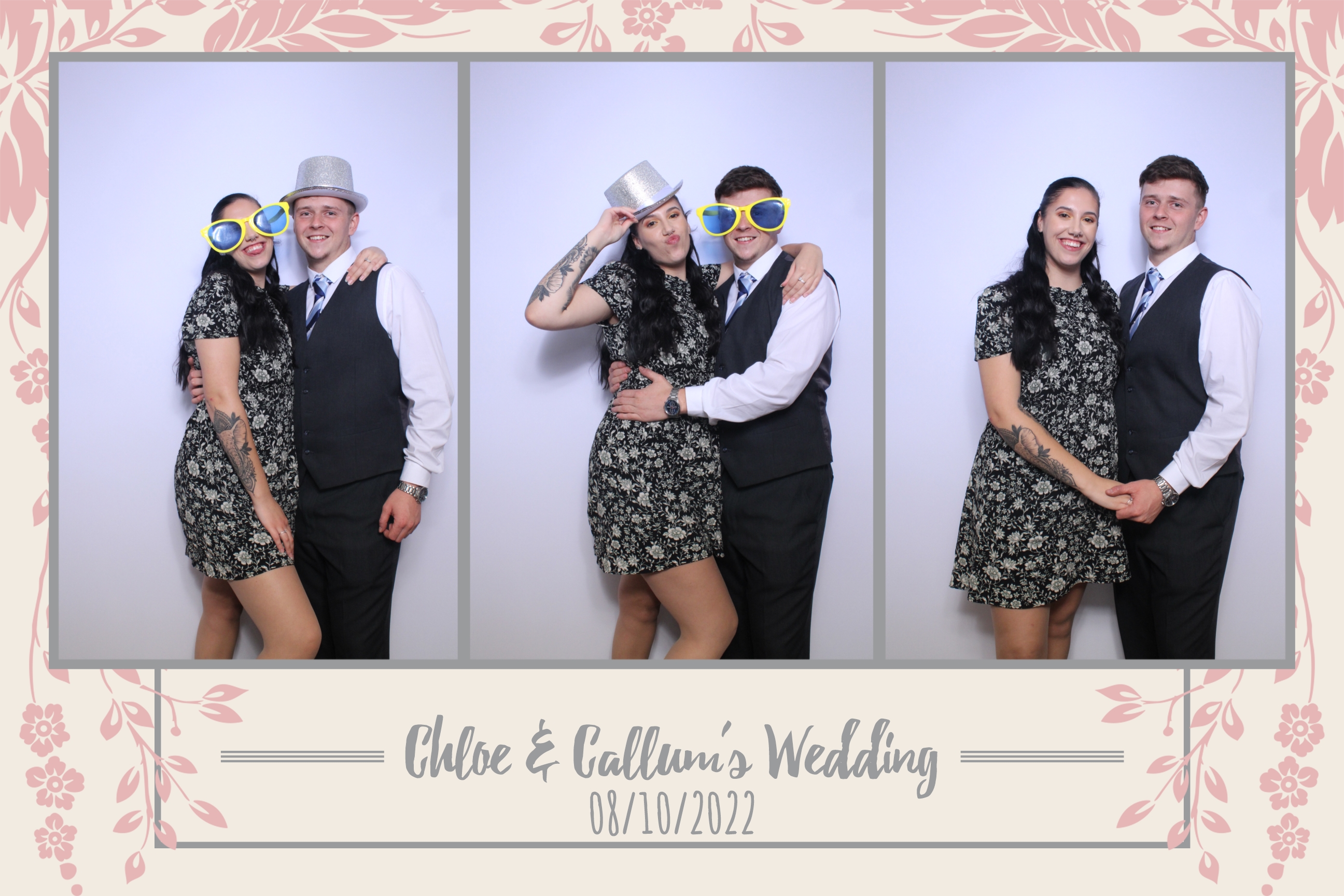 Chloe & Callum | View more photos from the event at images.mobile-photo-booth.com/u/MobilePhotoBoothUK/Chloe-Callum