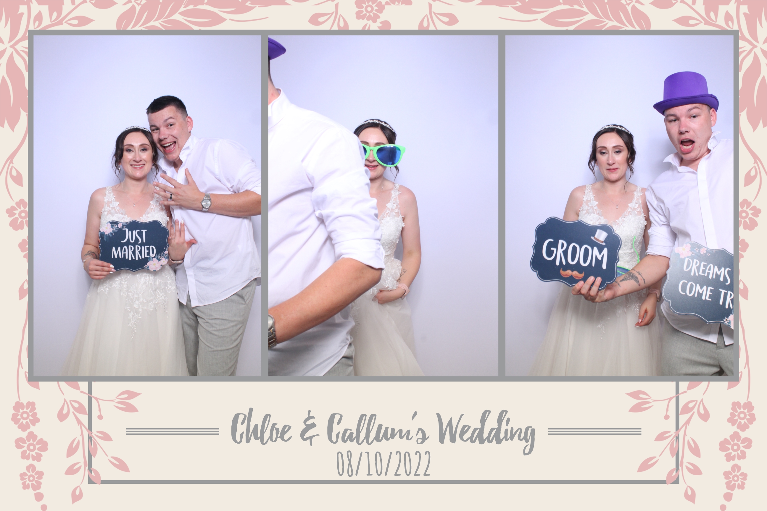 Chloe & Callum | View more photos from the event at images.mobile-photo-booth.com/u/MobilePhotoBoothUK/Chloe-Callum