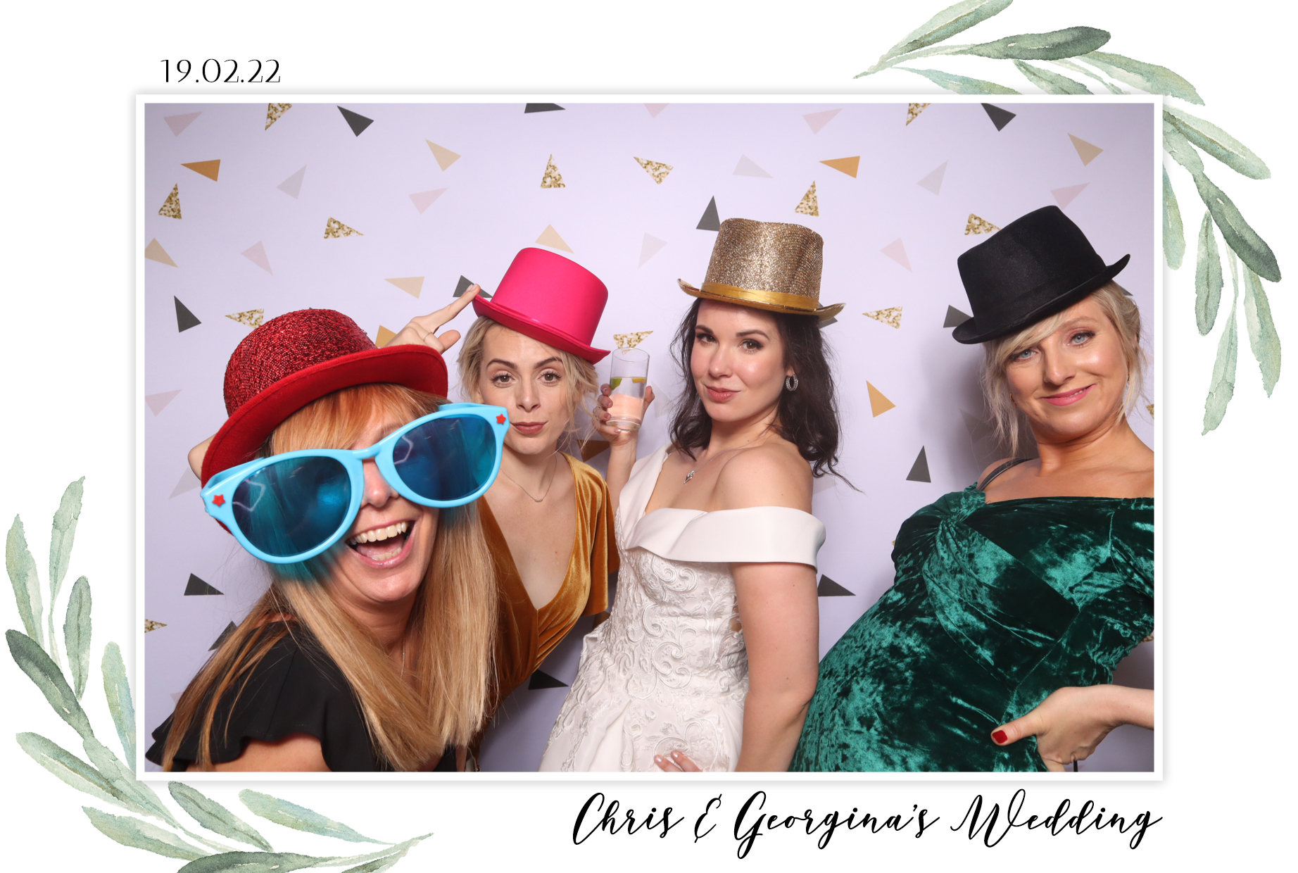 Chris & Georgina | View more photos from the event at images.mobile-photo-booth.com/u/MobilePhotoBoothUK/Chris-Georgina