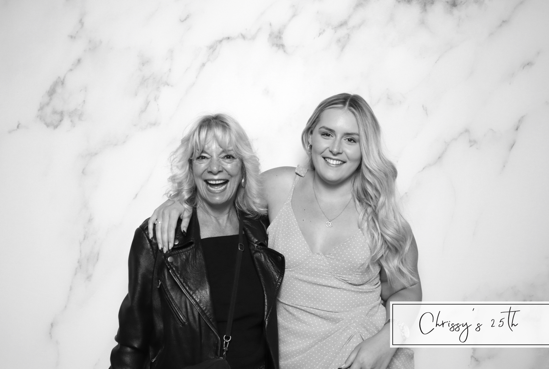 Chrissy's 25th | View more photos from the event at images.mobile-photo-booth.com/u/MobilePhotoBoothUK/Chrissys-25th