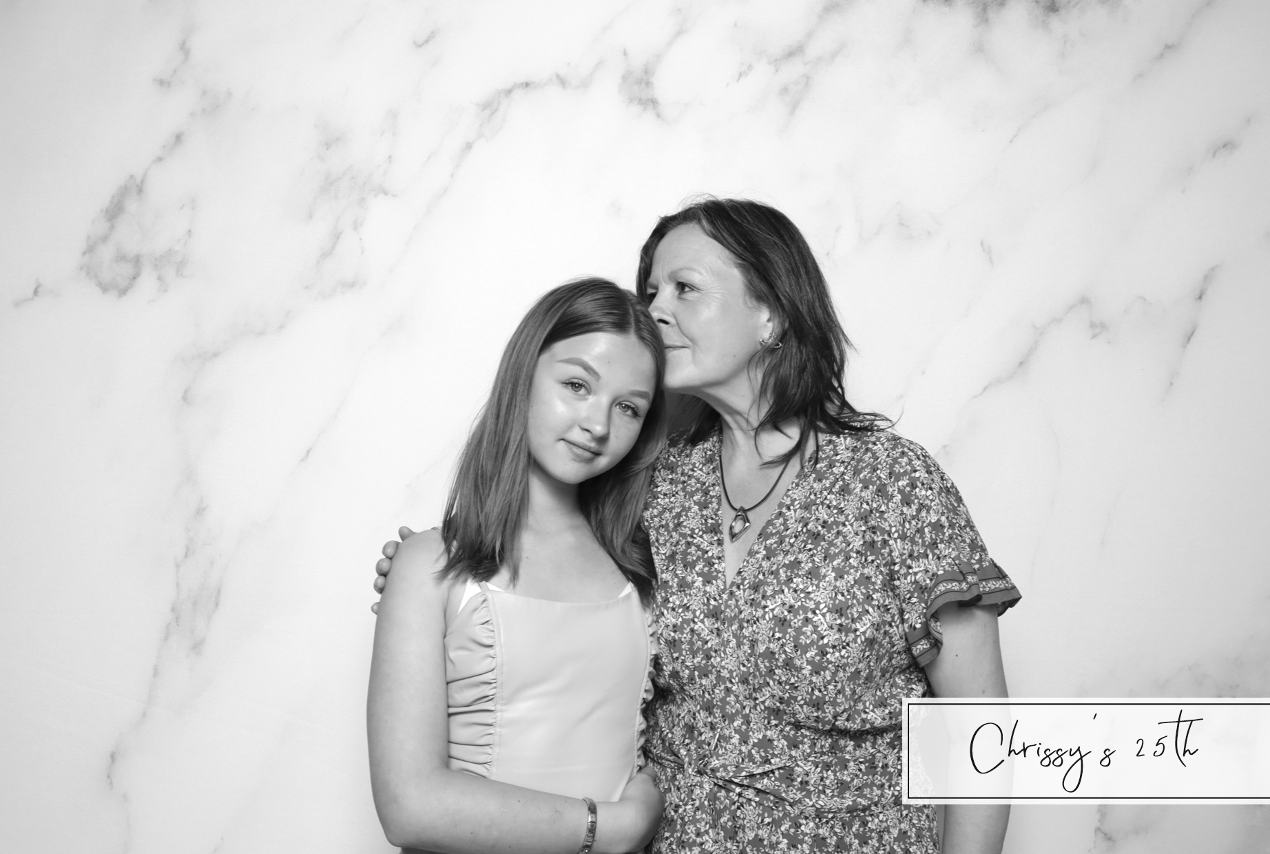 Chrissy's 25th | View more photos from the event at images.mobile-photo-booth.com/u/MobilePhotoBoothUK/Chrissys-25th