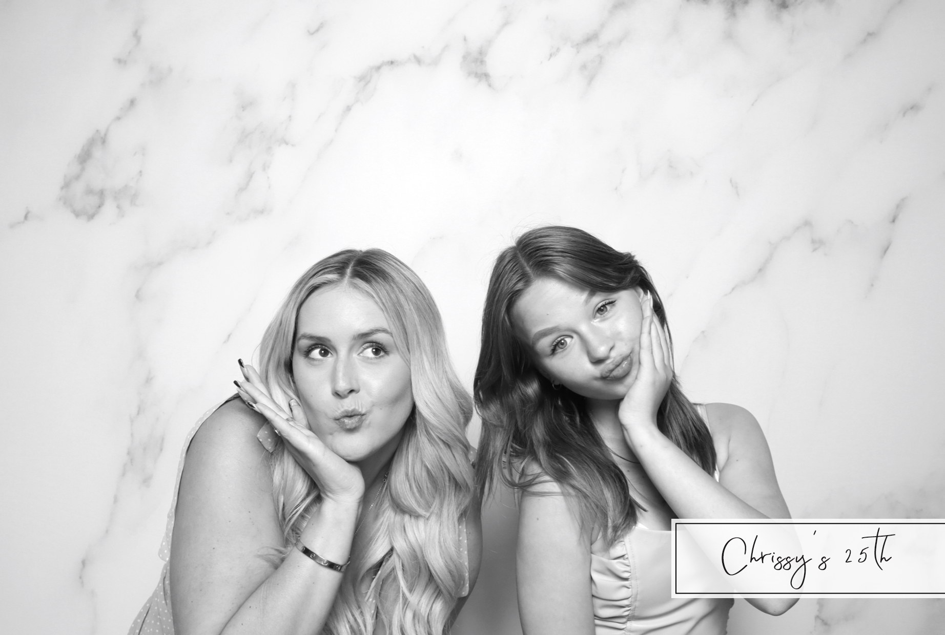 Chrissy's 25th | View more photos from the event at images.mobile-photo-booth.com/u/MobilePhotoBoothUK/Chrissys-25th