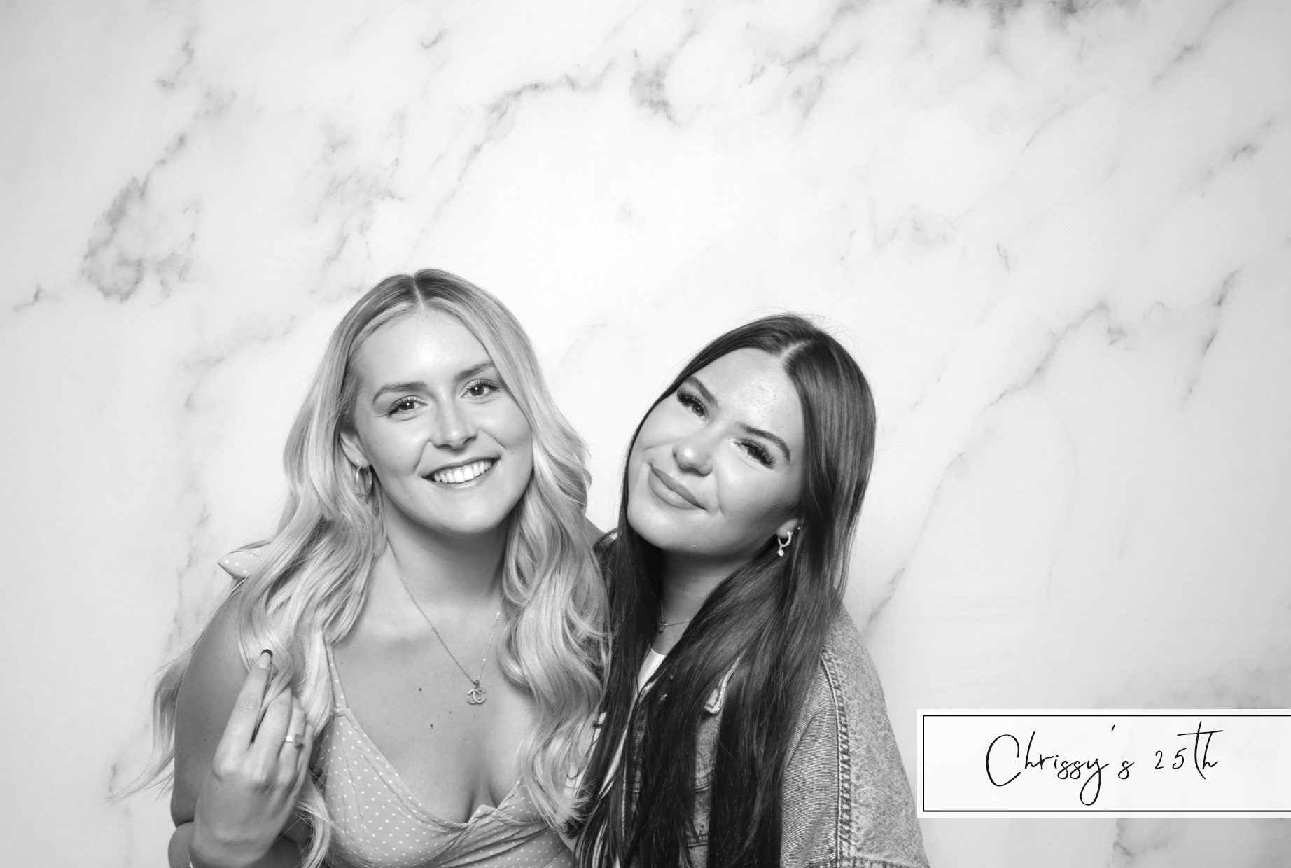 Chrissy's 25th | View more photos from the event at images.mobile-photo-booth.com/u/MobilePhotoBoothUK/Chrissys-25th