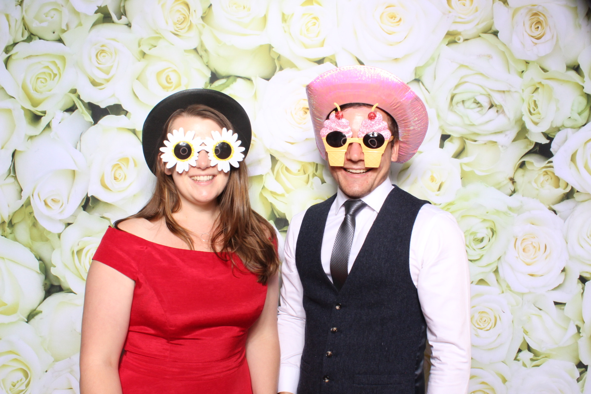 Claire & Graham | View more photos from the event at images.mobile-photo-booth.com/u/MobilePhotoBoothUK/Claire-Graham