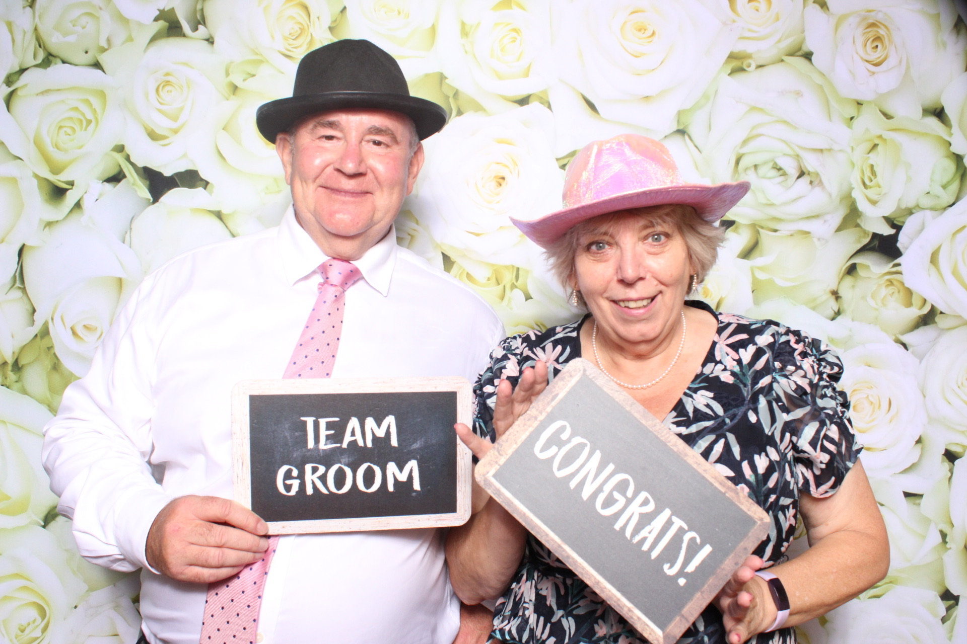 Claire & Graham | View more photos from the event at images.mobile-photo-booth.com/u/MobilePhotoBoothUK/Claire-Graham