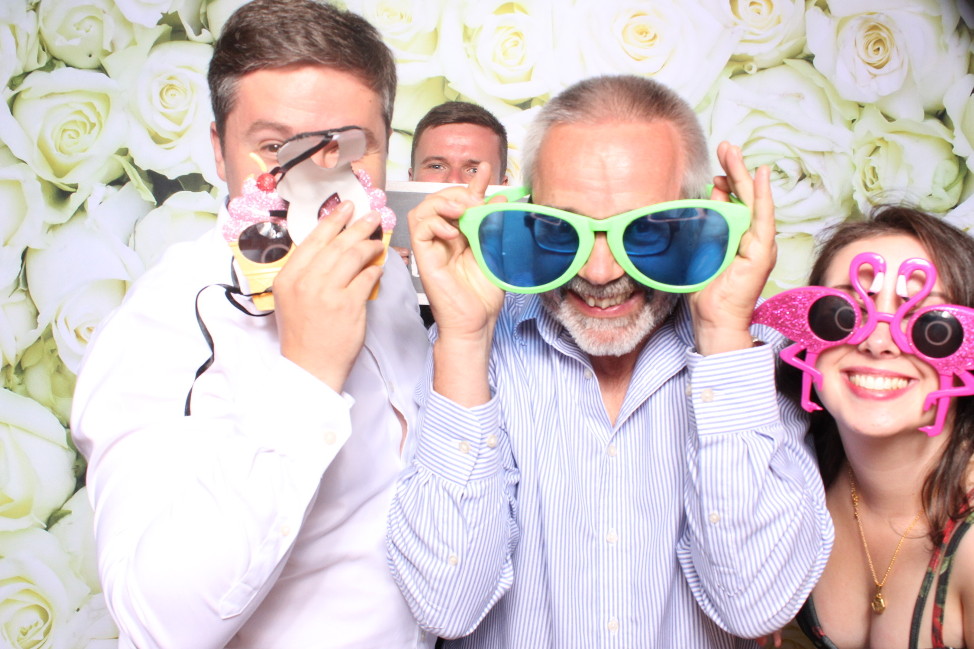 Claire & Graham | View more photos from the event at images.mobile-photo-booth.com/u/MobilePhotoBoothUK/Claire-Graham