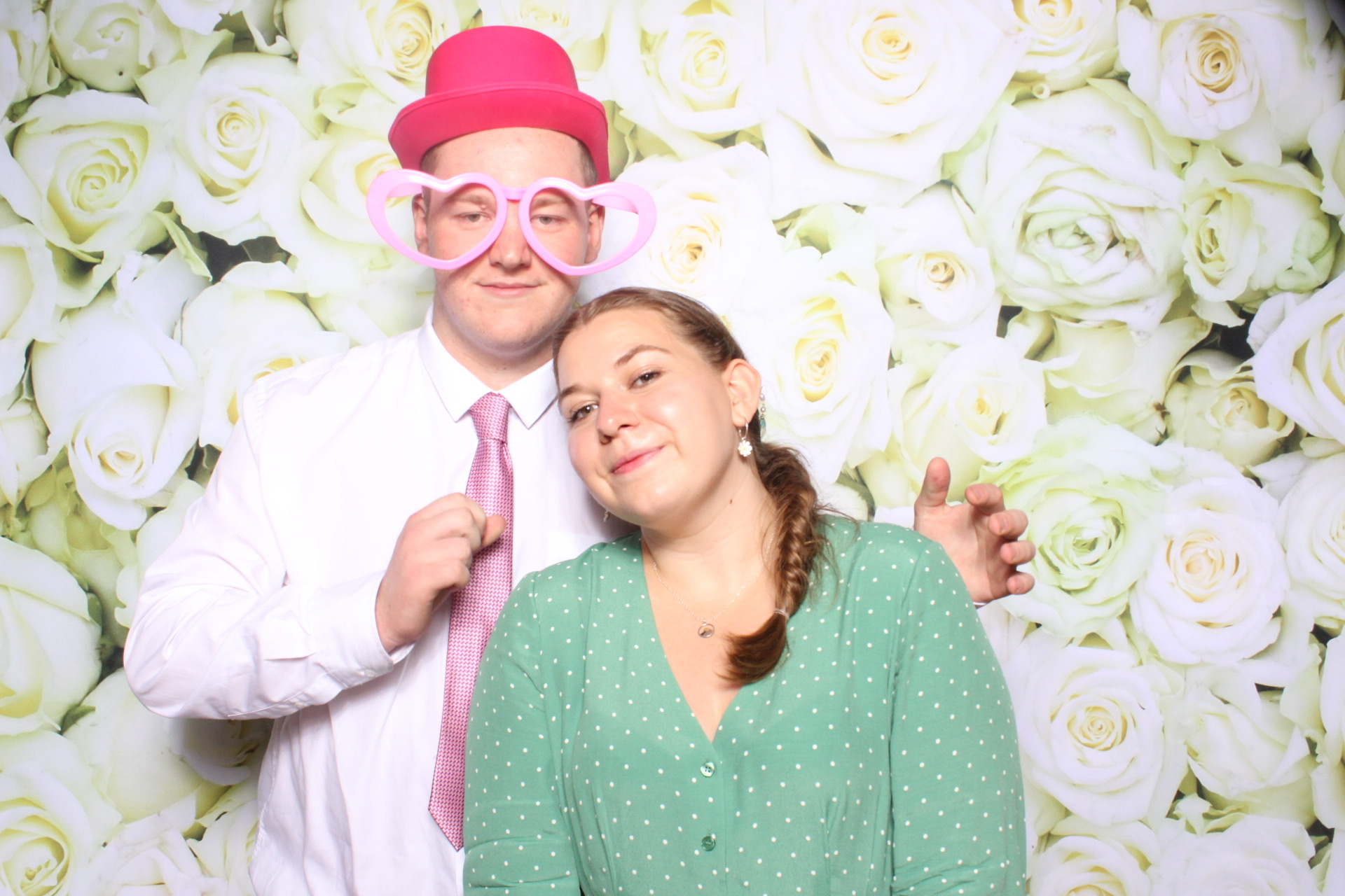 Claire & Graham | View more photos from the event at images.mobile-photo-booth.com/u/MobilePhotoBoothUK/Claire-Graham