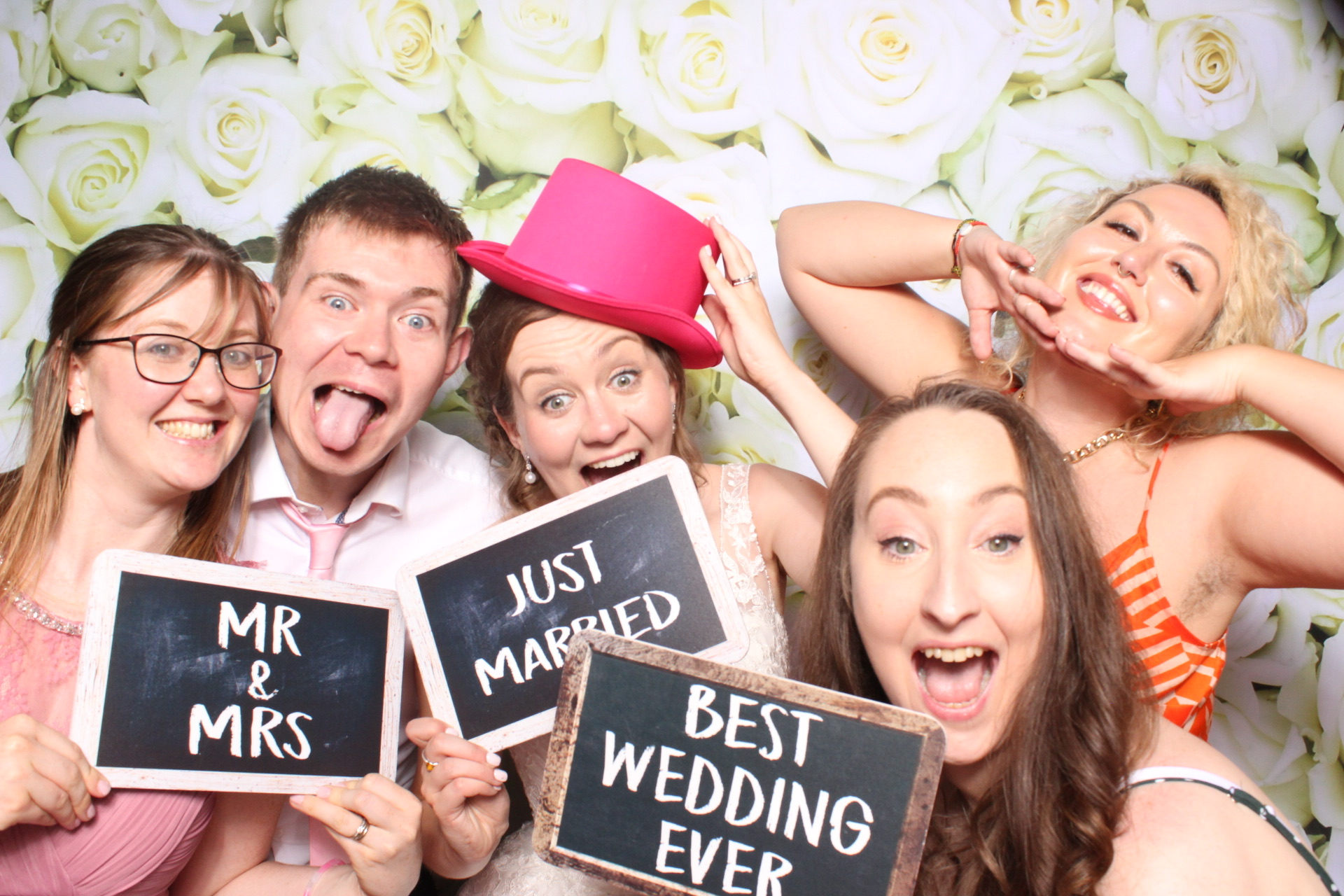 Claire & Graham | View more photos from the event at images.mobile-photo-booth.com/u/MobilePhotoBoothUK/Claire-Graham