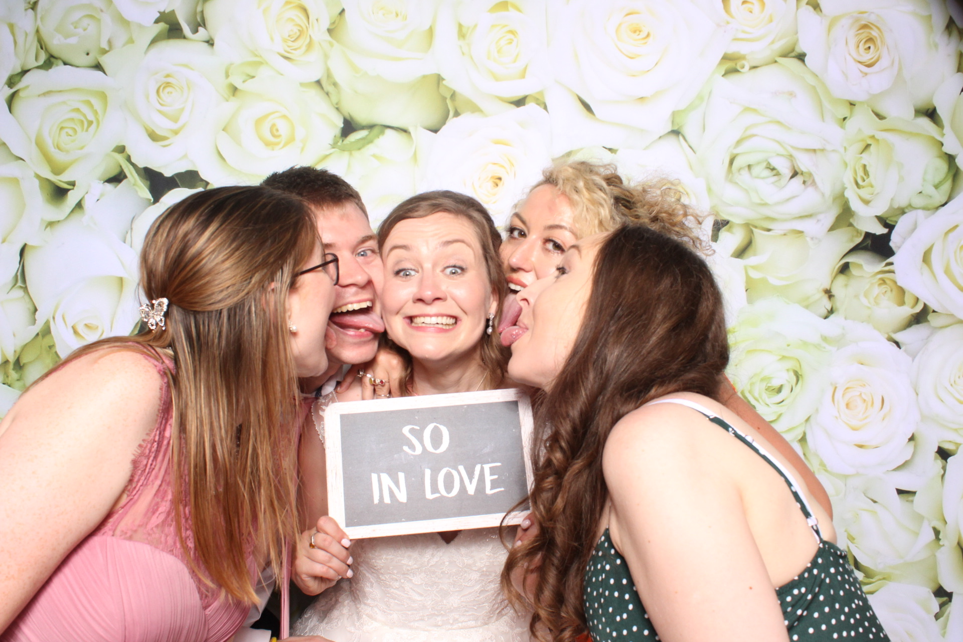 Claire & Graham | View more photos from the event at images.mobile-photo-booth.com/u/MobilePhotoBoothUK/Claire-Graham