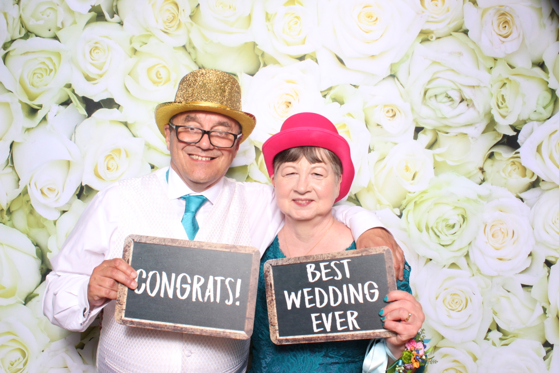 Claire & Graham | View more photos from the event at images.mobile-photo-booth.com/u/MobilePhotoBoothUK/Claire-Graham
