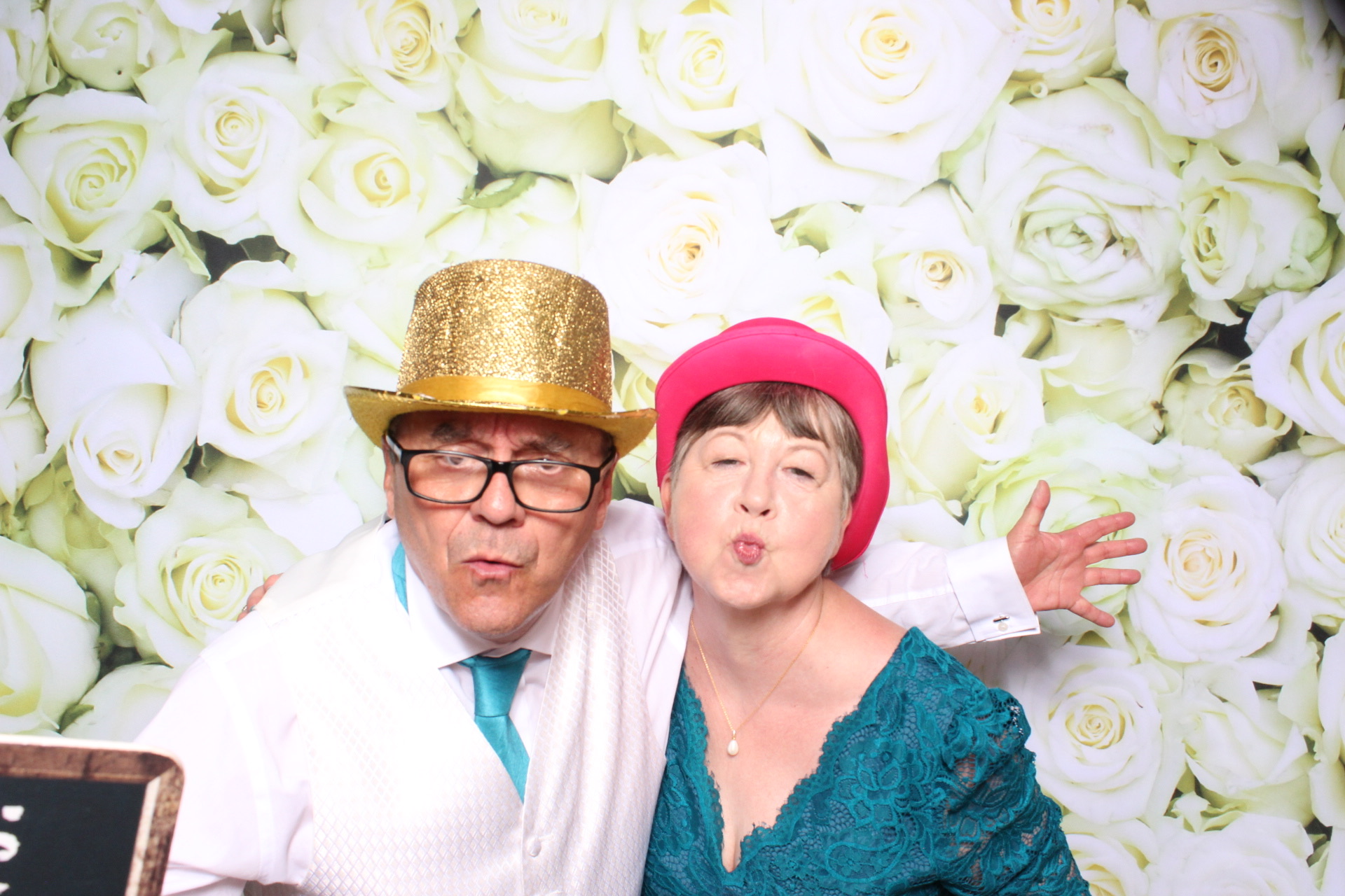 Claire & Graham | View more photos from the event at images.mobile-photo-booth.com/u/MobilePhotoBoothUK/Claire-Graham