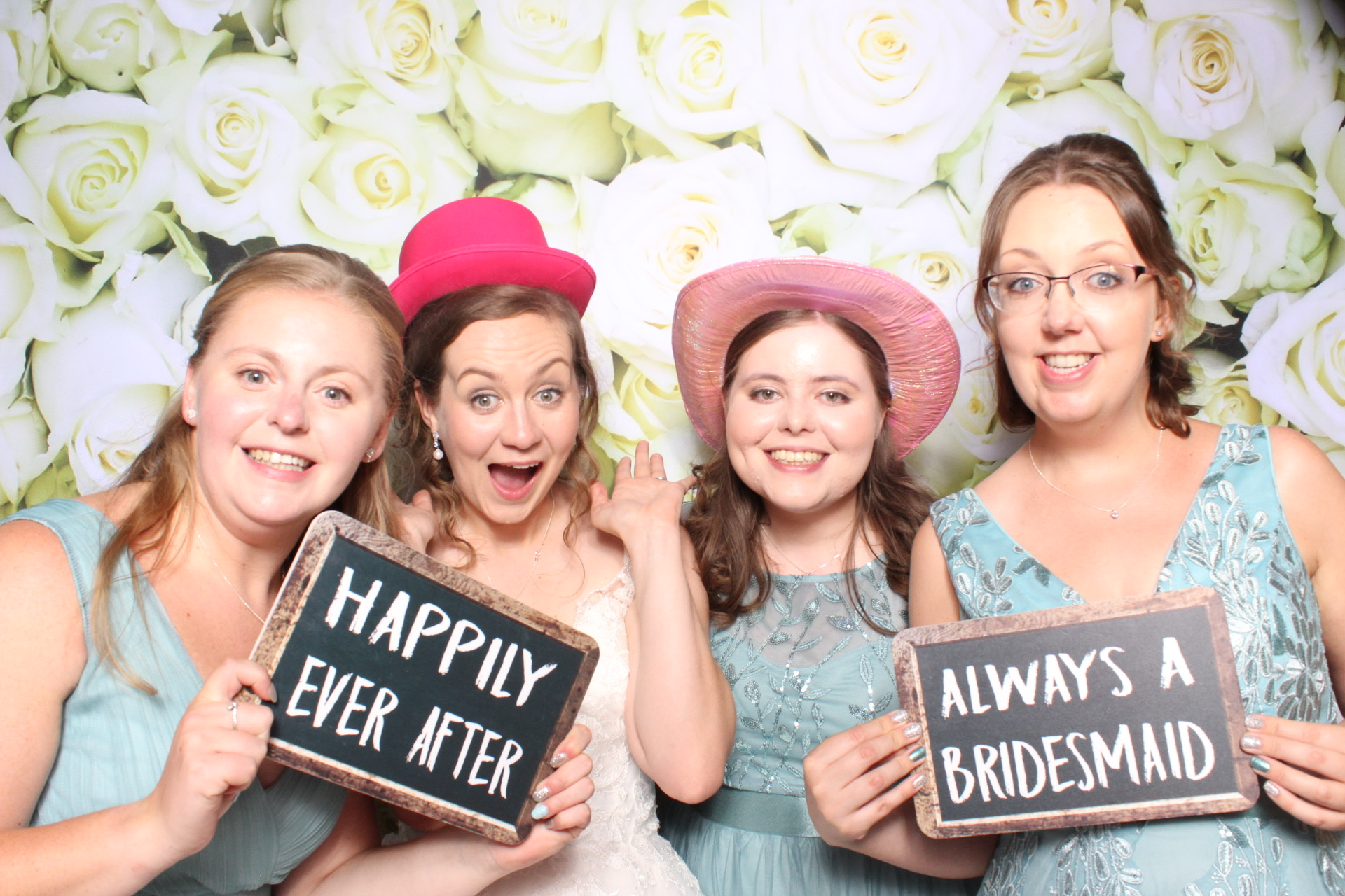 Claire & Graham | View more photos from the event at images.mobile-photo-booth.com/u/MobilePhotoBoothUK/Claire-Graham