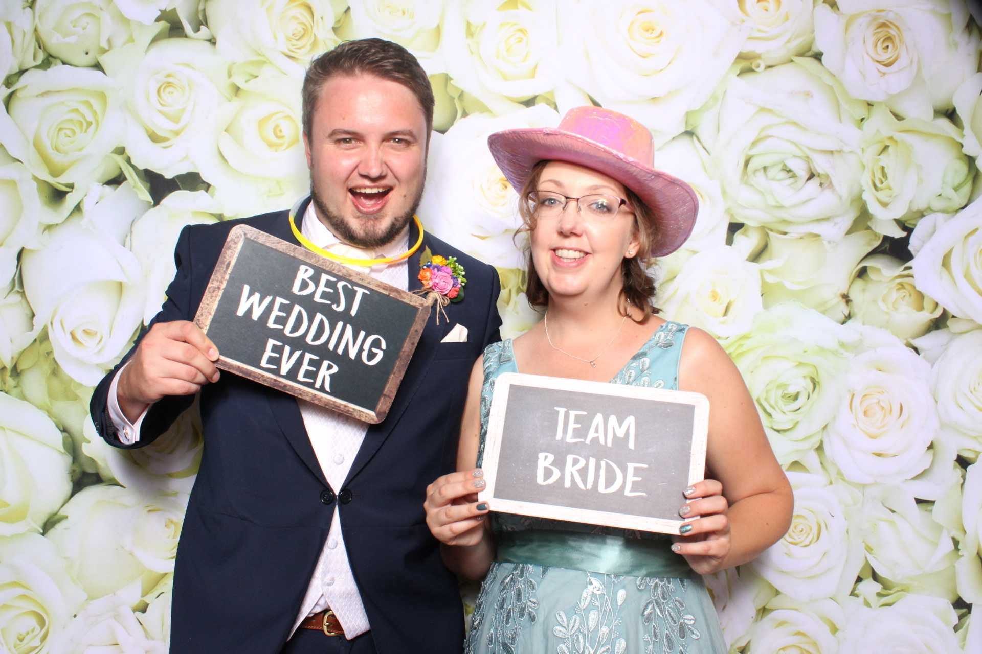 Claire & Graham | View more photos from the event at images.mobile-photo-booth.com/u/MobilePhotoBoothUK/Claire-Graham