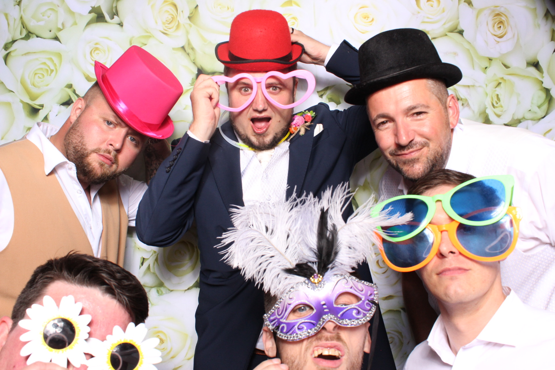 Claire & Graham | View more photos from the event at images.mobile-photo-booth.com/u/MobilePhotoBoothUK/Claire-Graham