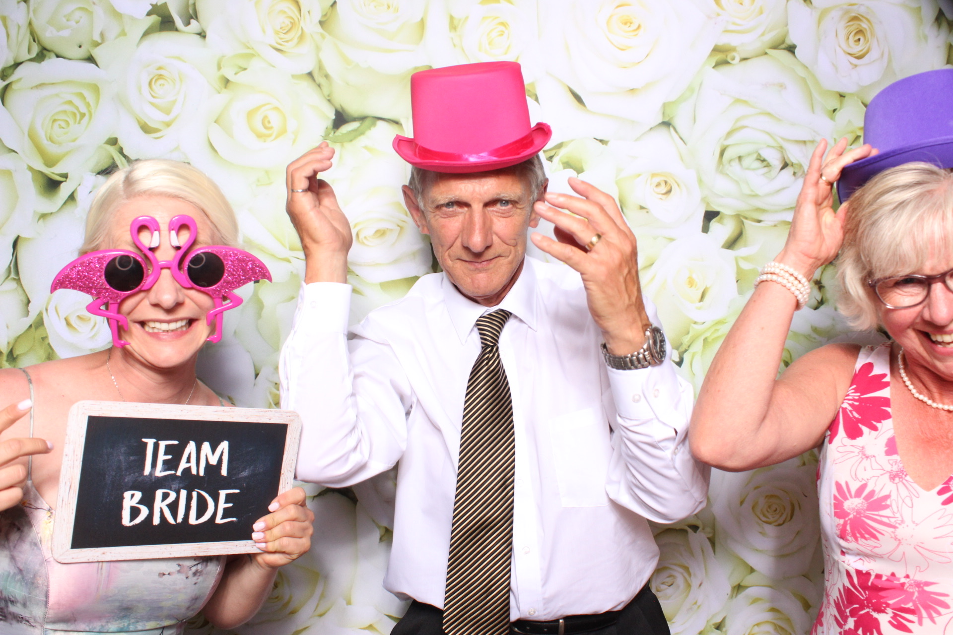 Claire & Graham | View more photos from the event at images.mobile-photo-booth.com/u/MobilePhotoBoothUK/Claire-Graham