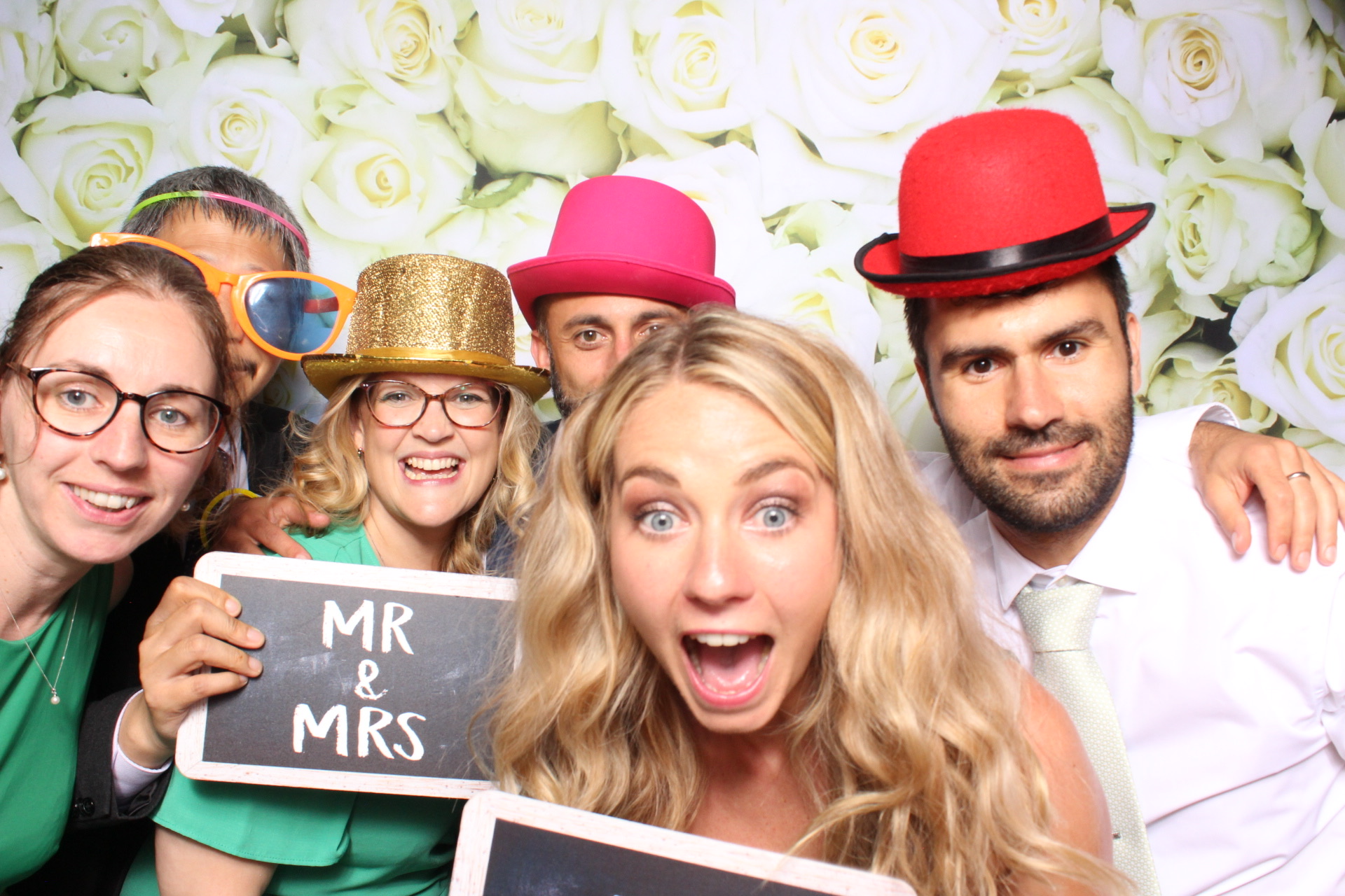 Claire & Graham | View more photos from the event at images.mobile-photo-booth.com/u/MobilePhotoBoothUK/Claire-Graham