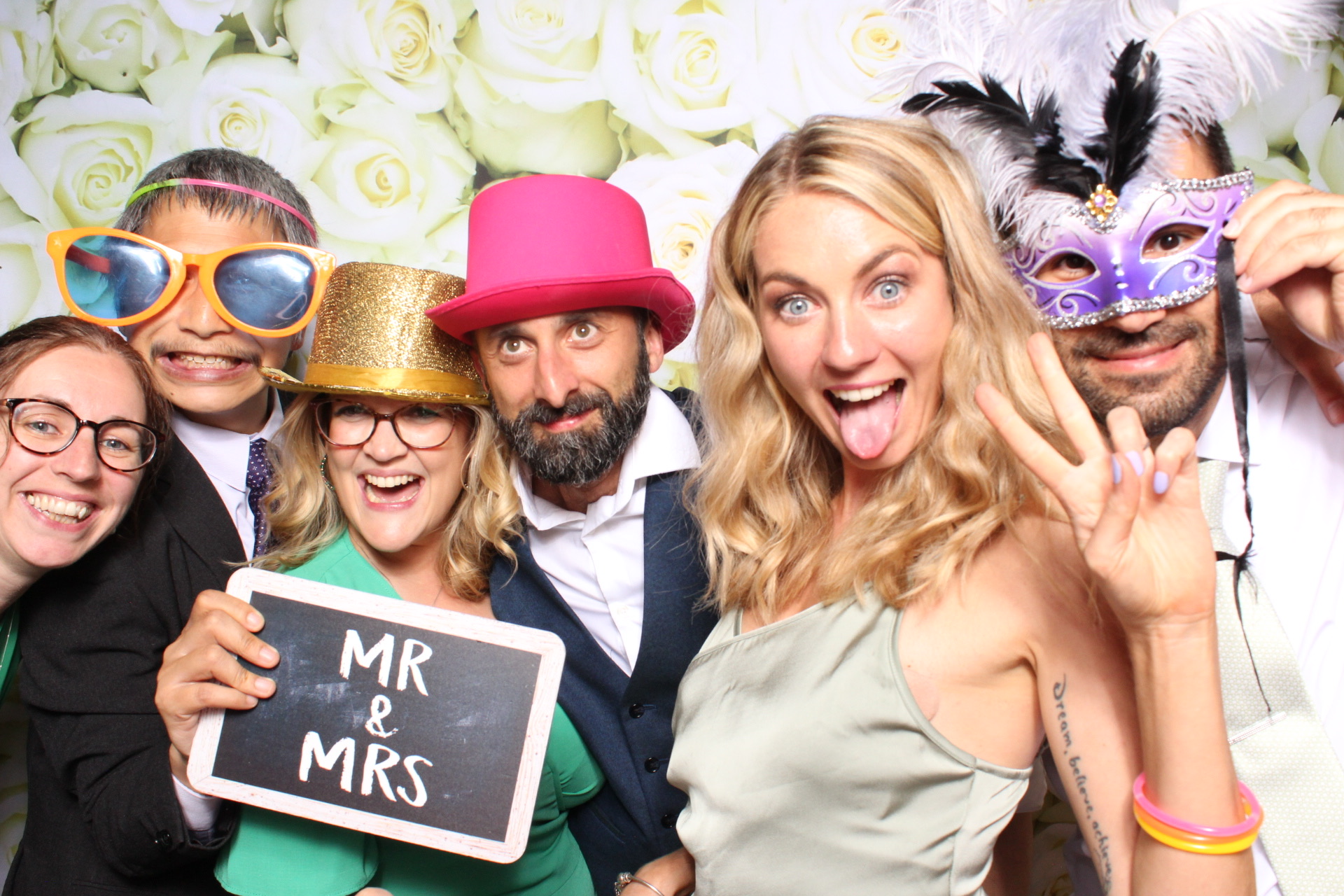 Claire & Graham | View more photos from the event at images.mobile-photo-booth.com/u/MobilePhotoBoothUK/Claire-Graham