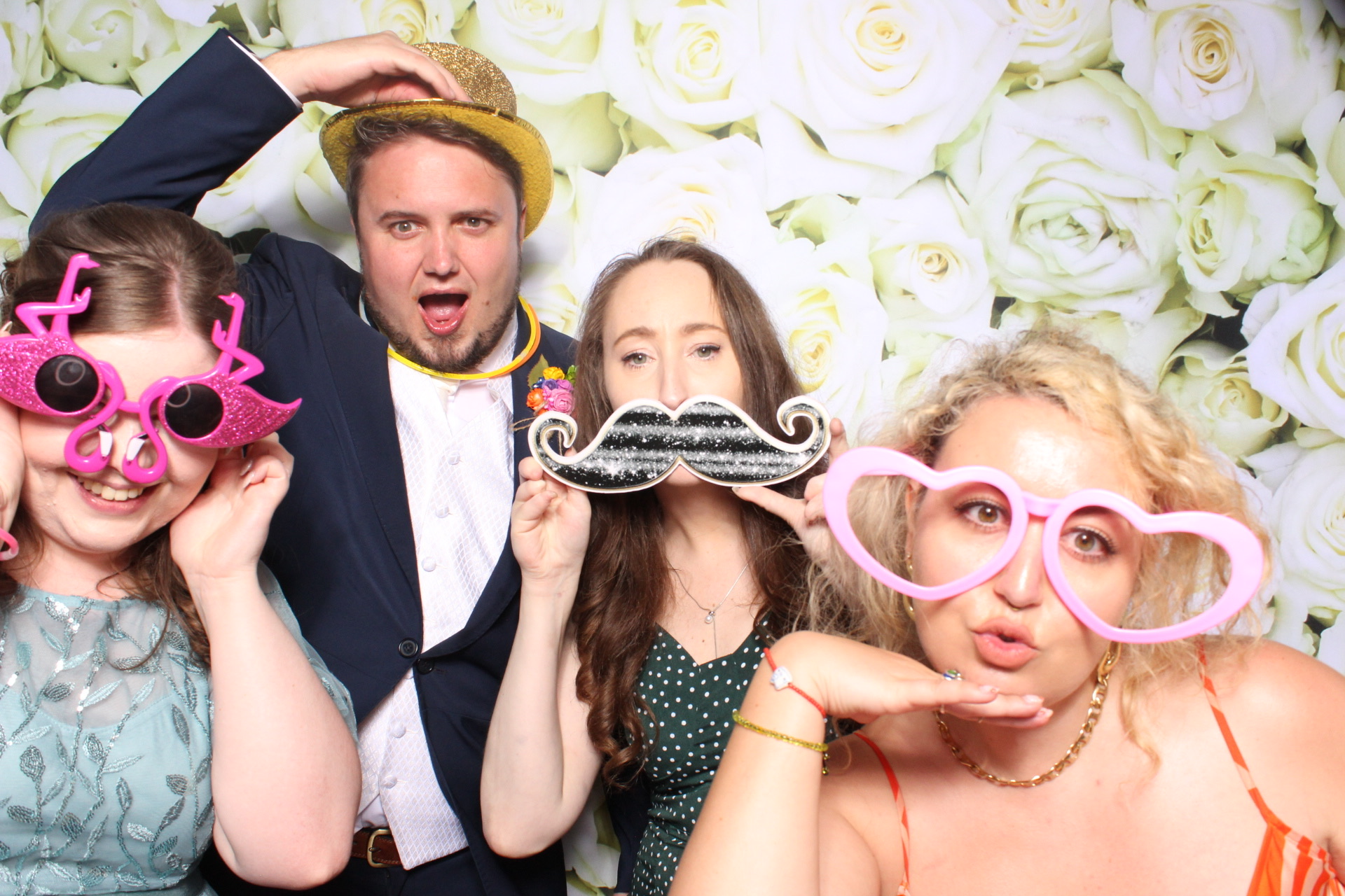 Claire & Graham | View more photos from the event at images.mobile-photo-booth.com/u/MobilePhotoBoothUK/Claire-Graham