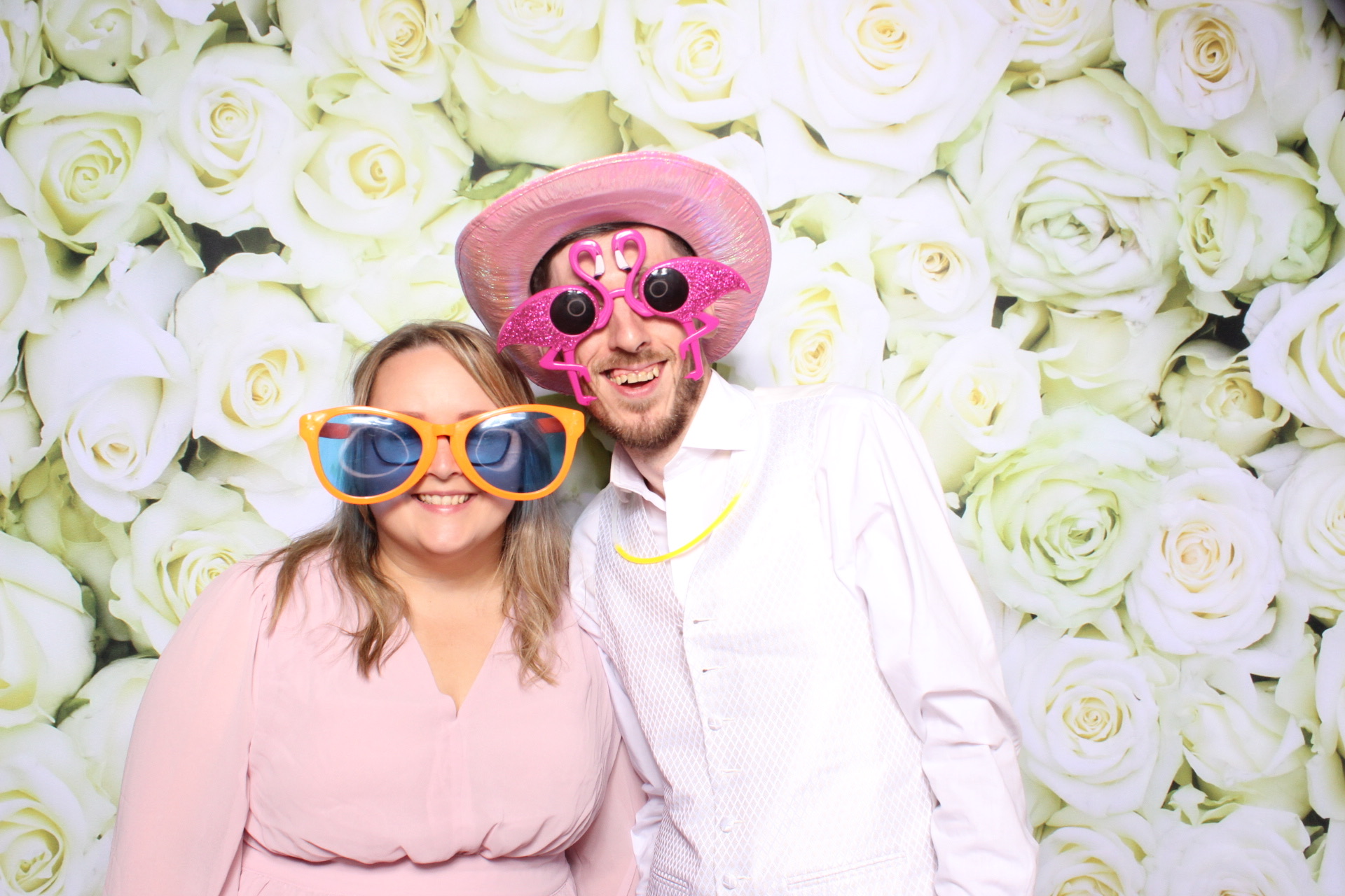 Claire & Graham | View more photos from the event at images.mobile-photo-booth.com/u/MobilePhotoBoothUK/Claire-Graham