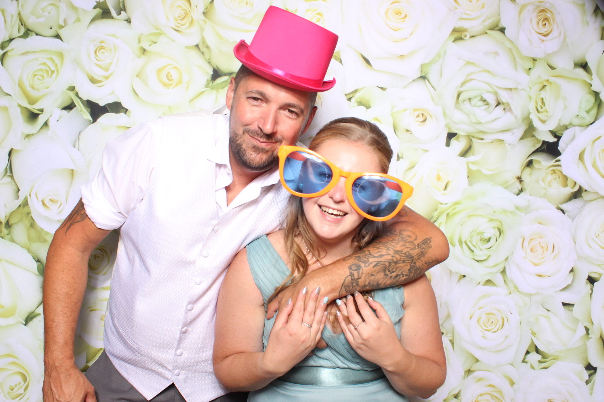 Claire & Graham | View more photos from the event at images.mobile-photo-booth.com/u/MobilePhotoBoothUK/Claire-Graham