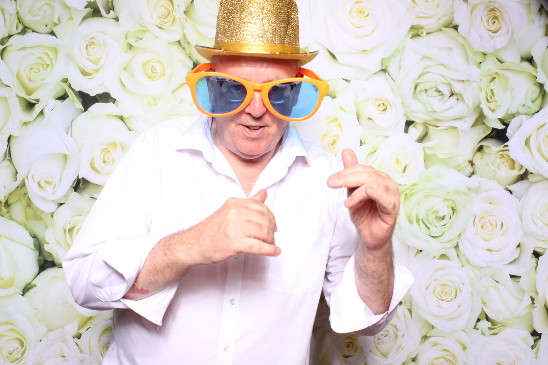 Claire & Graham | View more photos from the event at images.mobile-photo-booth.com/u/MobilePhotoBoothUK/Claire-Graham