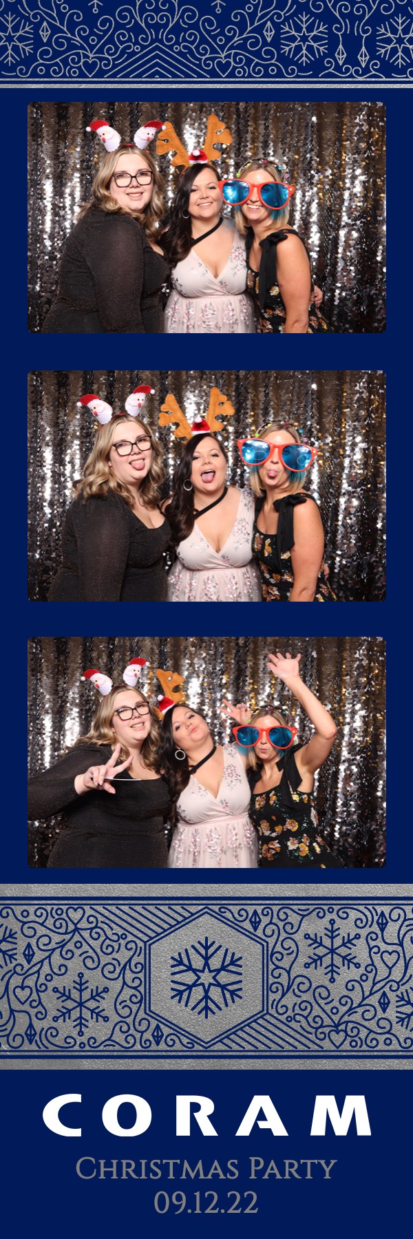 Coram Christmas Party 2022 | View more photos from the event at images.mobile-photo-booth.com/u/MobilePhotoBoothUK/Coram-Christmas-Party-2022