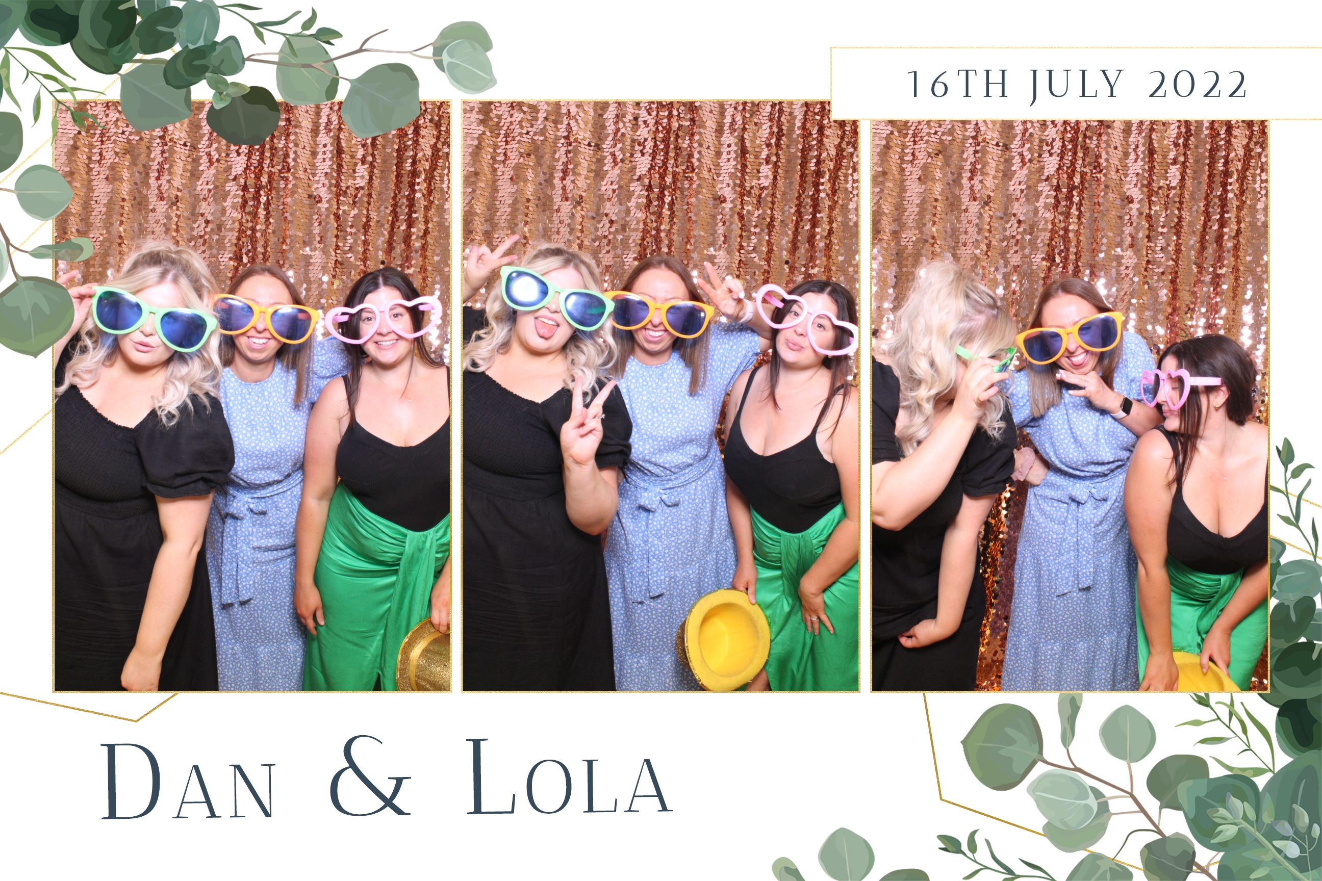 Dan & Lola | View more photos from the event at images.mobile-photo-booth.com/u/MobilePhotoBoothUK/Dan-Lola