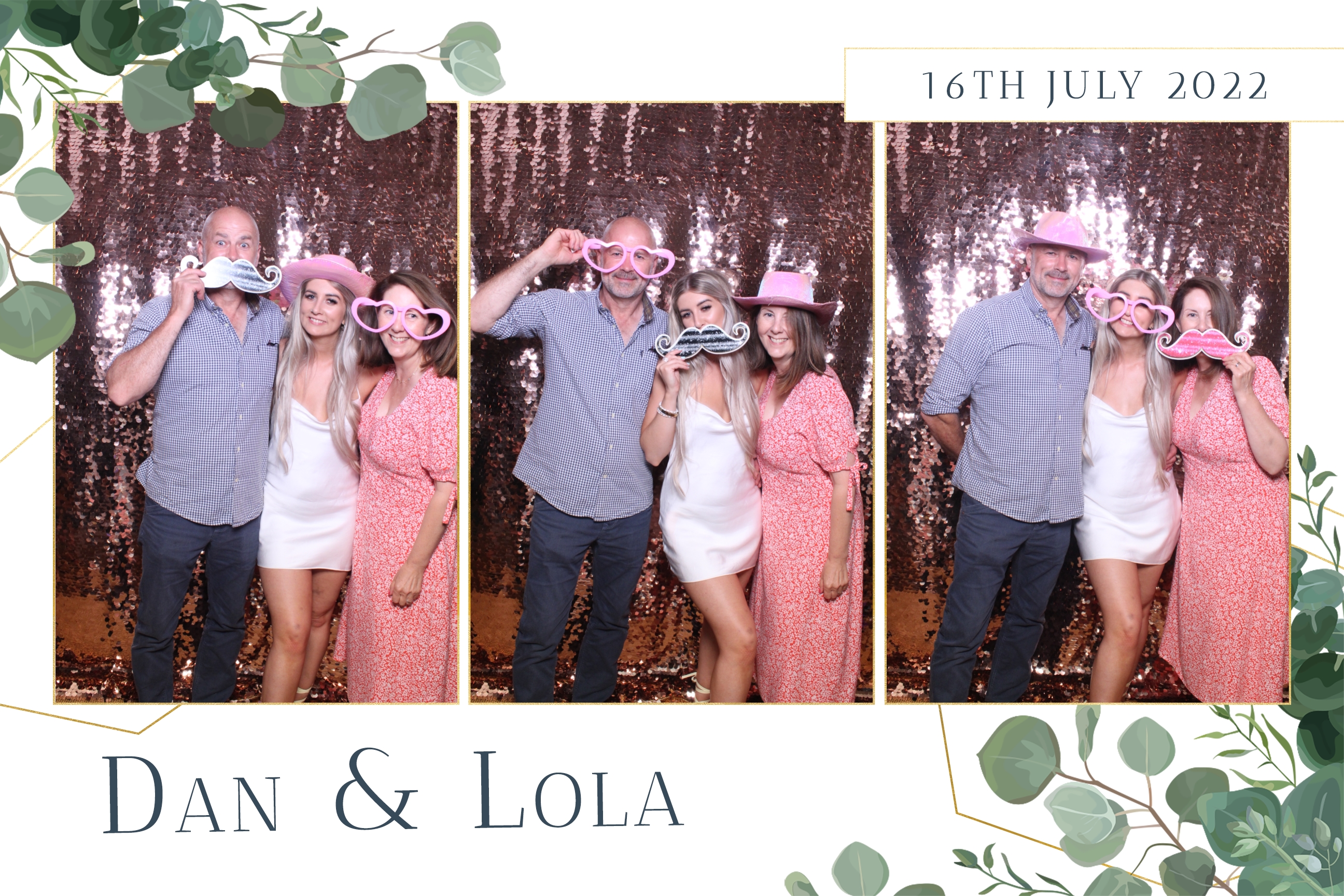 Dan & Lola | View more photos from the event at images.mobile-photo-booth.com/u/MobilePhotoBoothUK/Dan-Lola